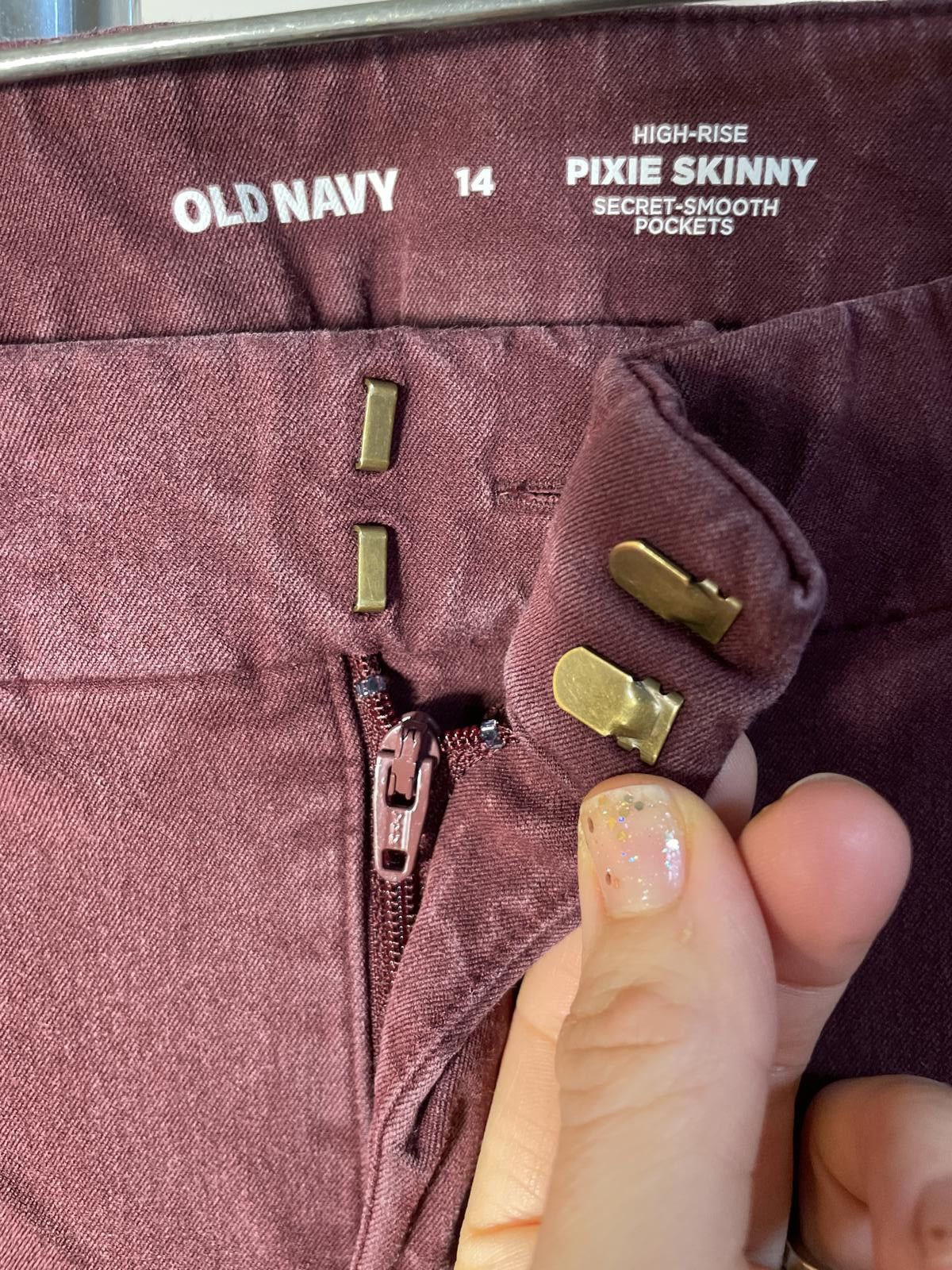 Old Navy Old Navy Dress Pants Women's 14 Burgundy Maroon High Rise Size 36" / US 14 / IT 50 - 4 Thumbnail