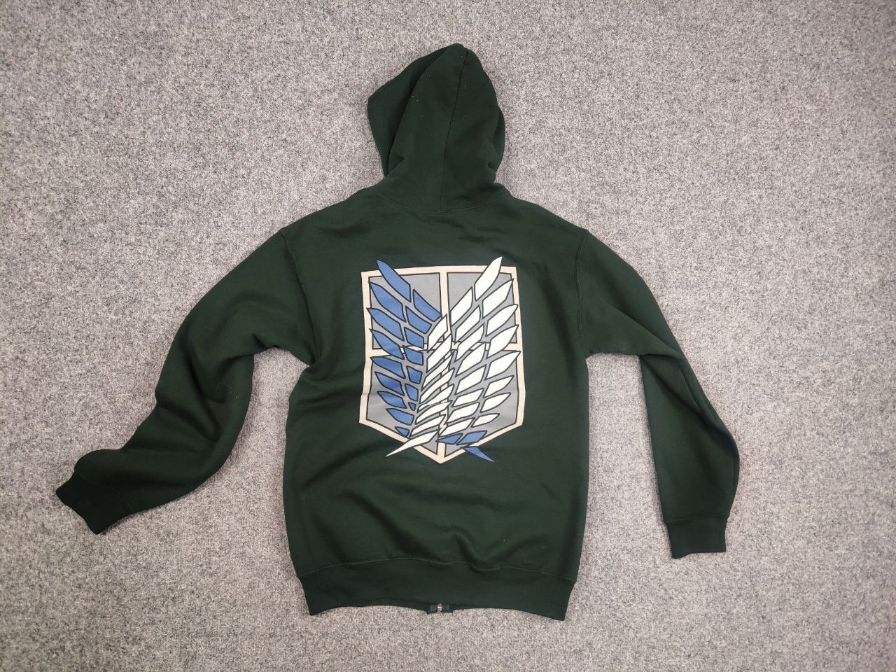 Anime Vintage Attack On Titan Anime Movie Game Zip Logo Hoodie Size US M / EU 48-50 / 2 - 10 Thumbnail