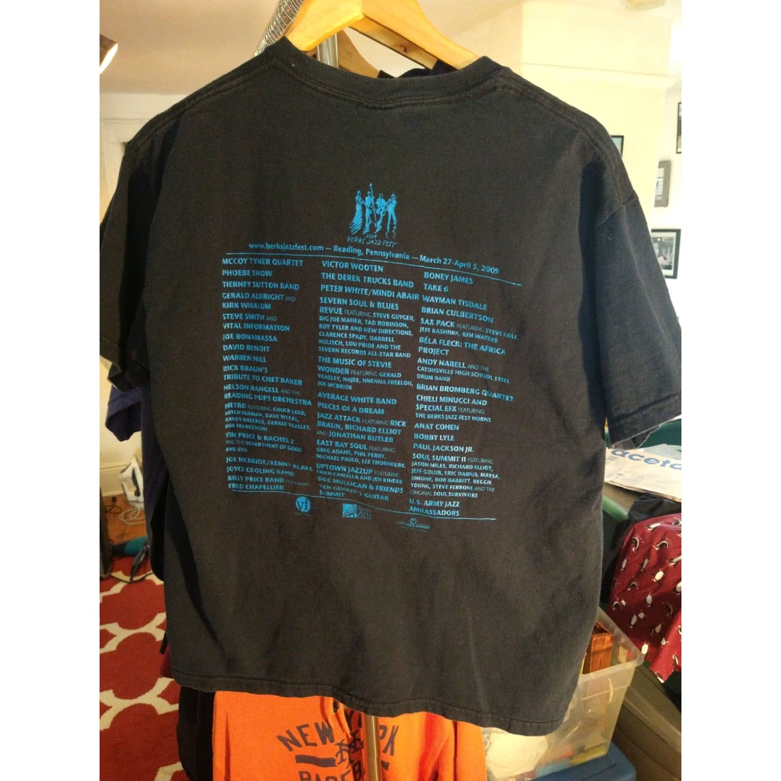 Vintage VINTAGE Berks Jazz Fest Music T Shirt L Men Black Cotton 2009 Jazz Print Back 100% Gildan Ultra Cotton Size US L / EU 52-54 / 3 - 4 Thumbnail
