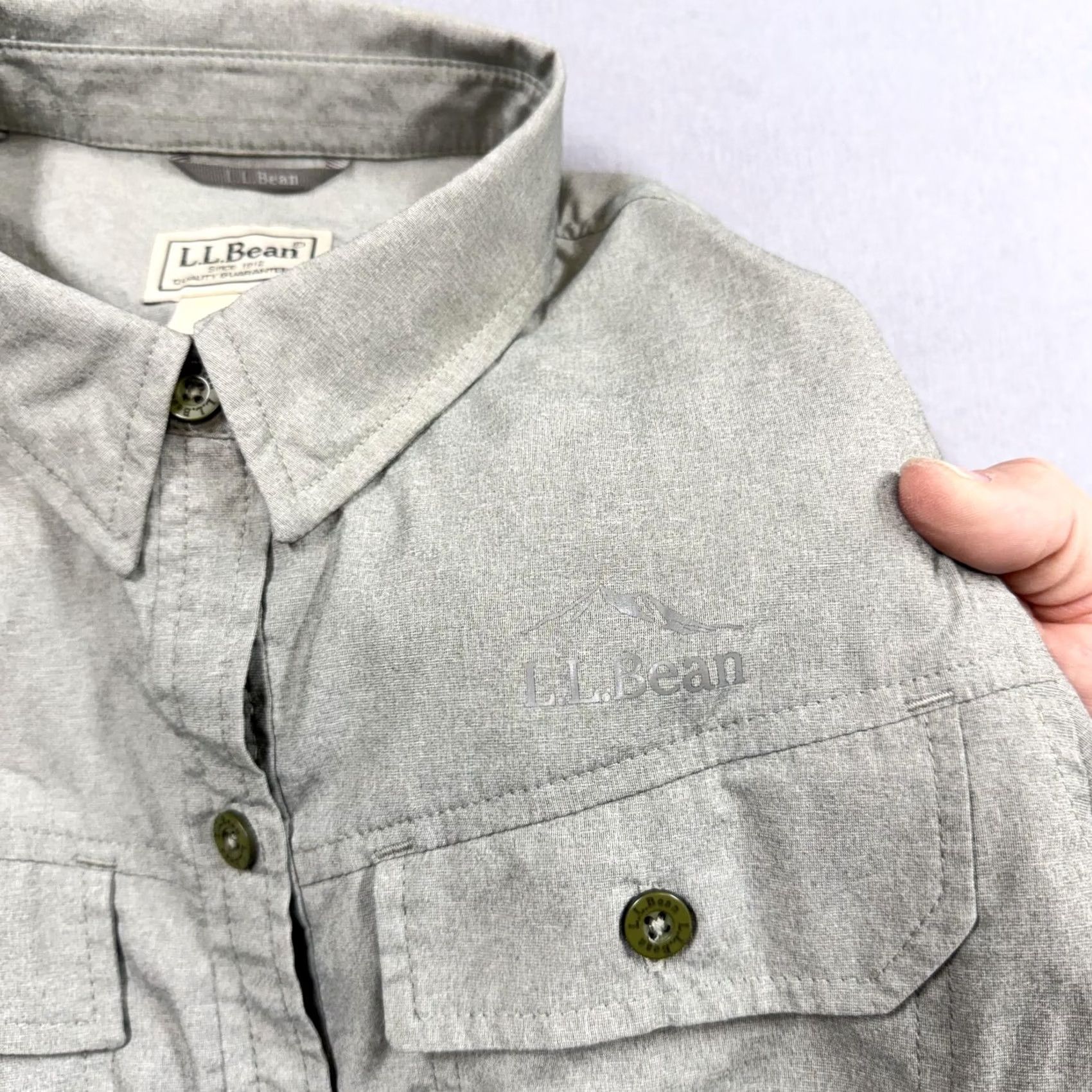 Vintage L.L. Bean Shirt Womens Small Gray Solid Long Sleeve Button Up Hiking performance Size S / US 4 / IT 40 - 2 Thumbnail