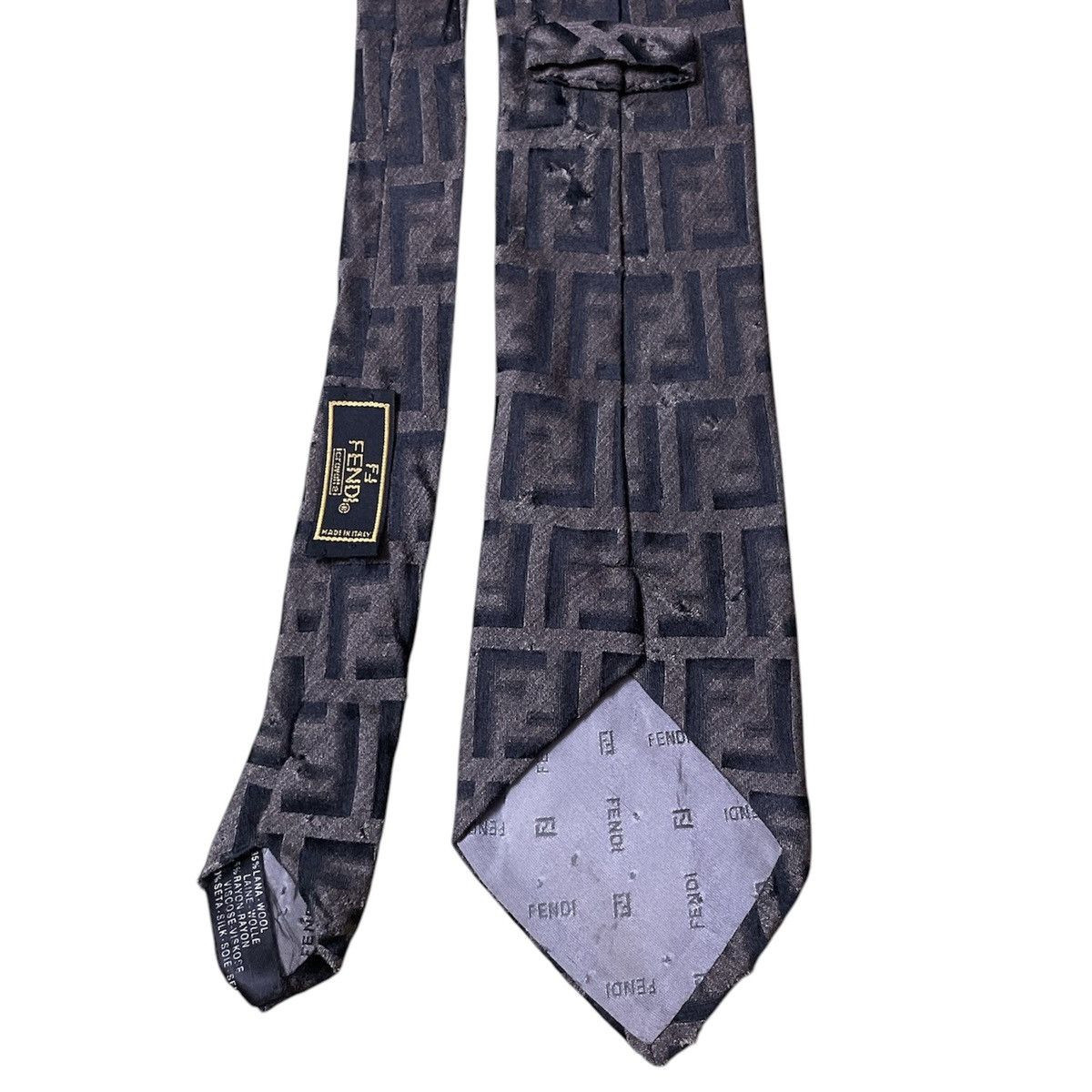Fendi Fendi Necktie Size ONE SIZE - 2 Thumbnail