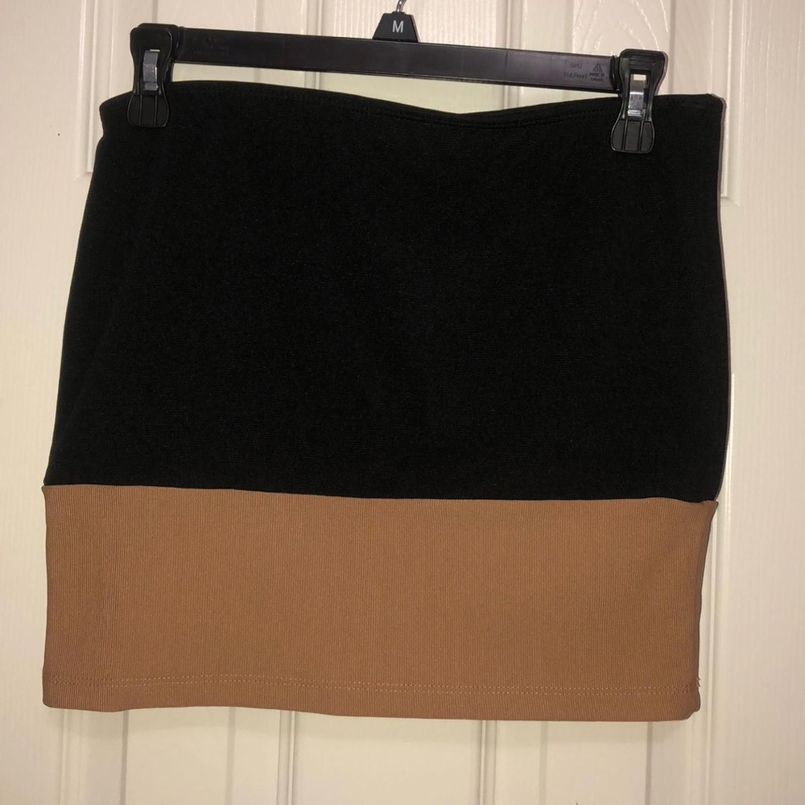 Other Nude and black mini skirt Size 32" / US 10 / IT 46 - 1 Thumbnail