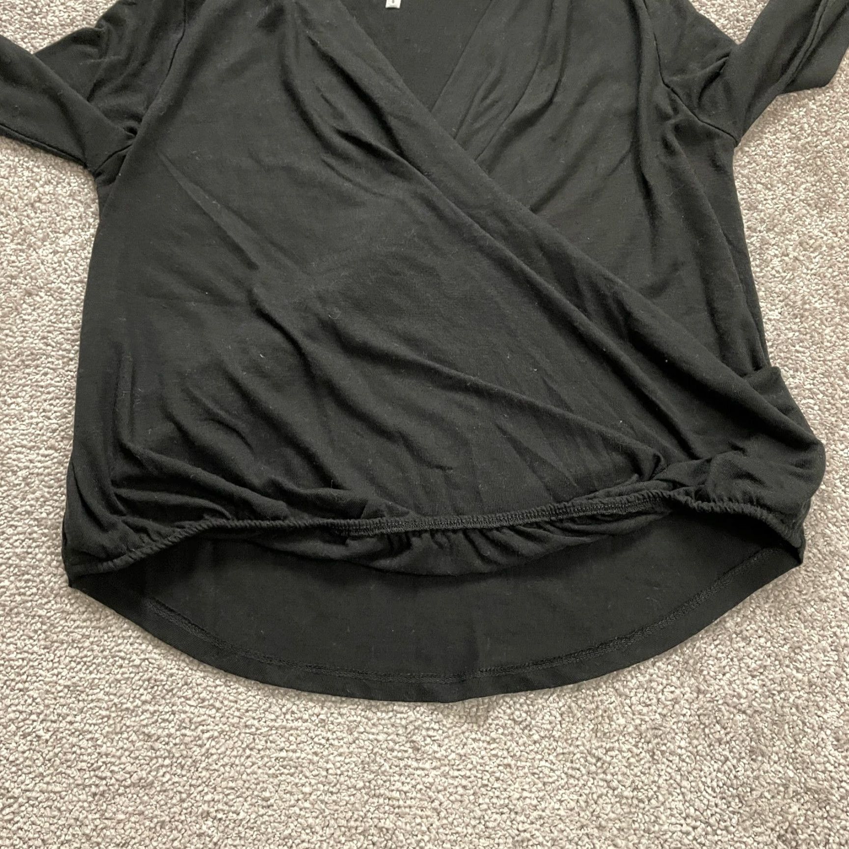 Vintage Tresics Wrapped Top Women S Solid Black Long Sleeve Knit Blouse Casual Size S / US 4 / IT 40 - 3 Thumbnail