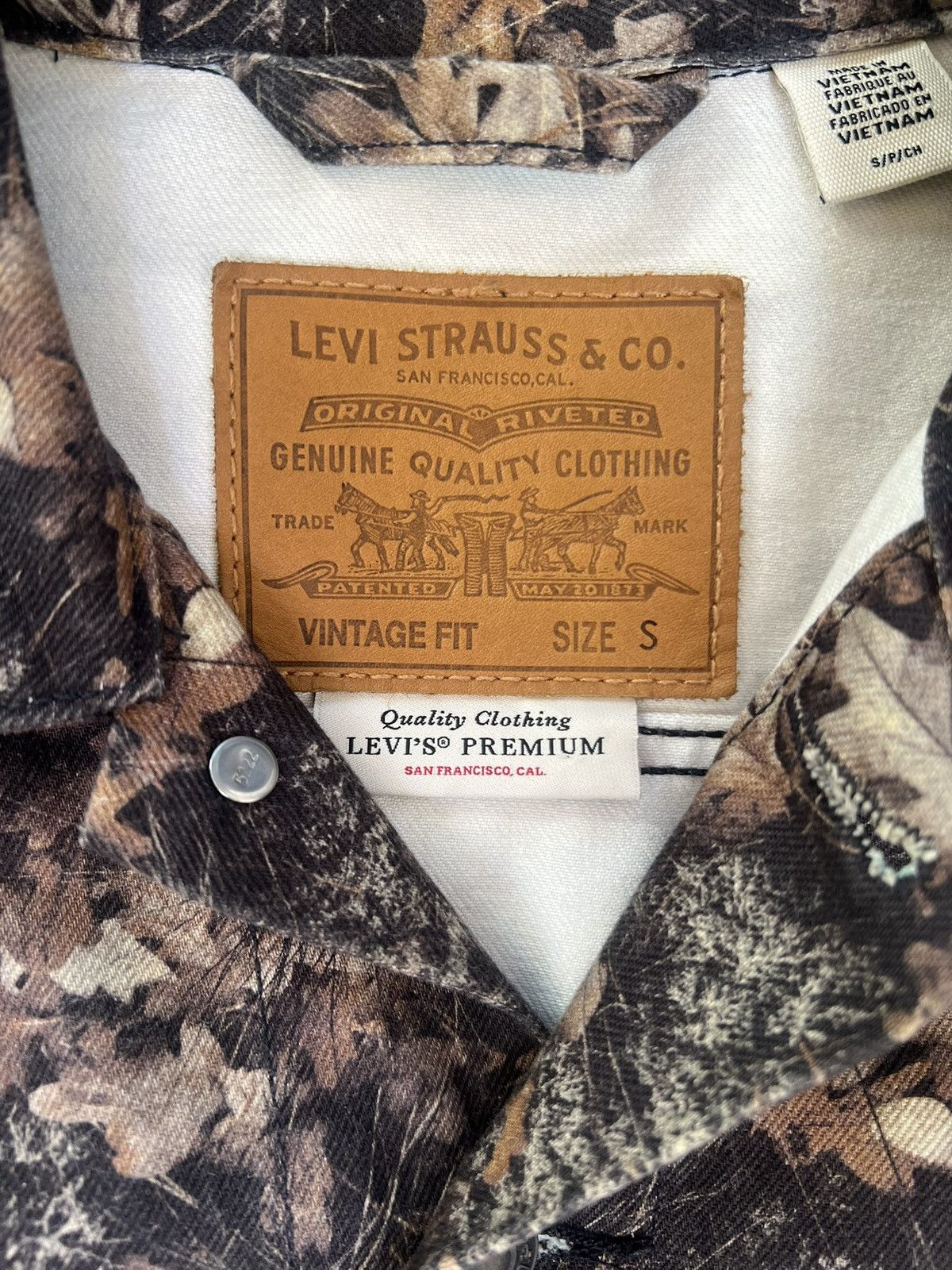 Levi's Levis Camo Leaf Trucker Jacket Size S Premium Vintage Size US S / EU 44-46 / 1 - 2 Thumbnail