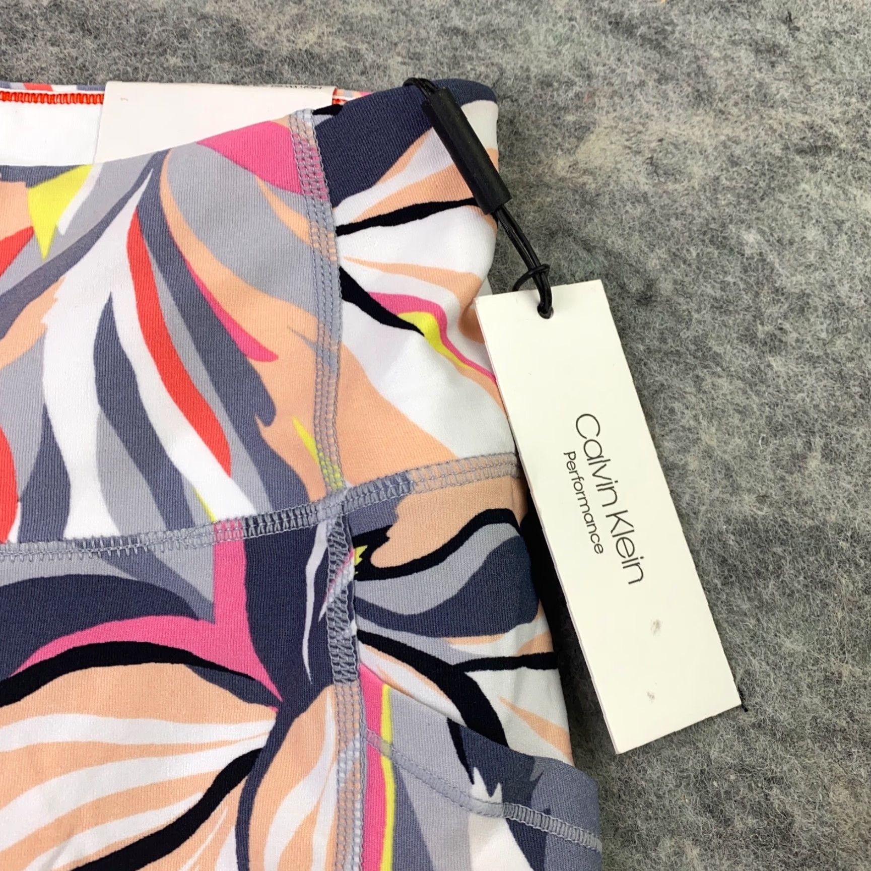Calvin Klein Calvin Klein Leggings Womens XS Gray Floral Hi-Rise Cropped Pockets Nylon Spandex Size 26" / US 2 / IT 38 - 3 Thumbnail