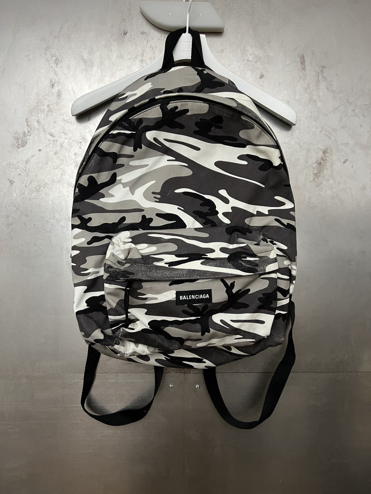 Balenciaga Balenciaga Snow Camo Fortnite Back Bling Backpack Size ONE SIZE - 1 Thumbnail