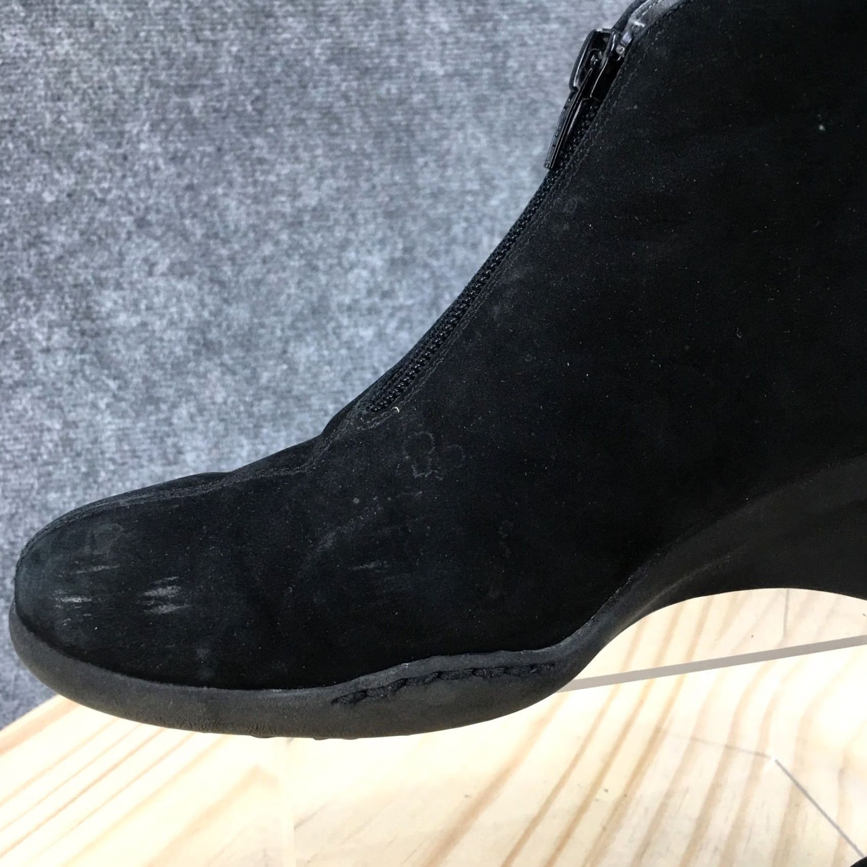 Vintage Aerosoles Torista Boots Womens 8 M Front Zip Wedge Ankle Bootie Black Suede Size US 8 / IT 38 - 4 Thumbnail