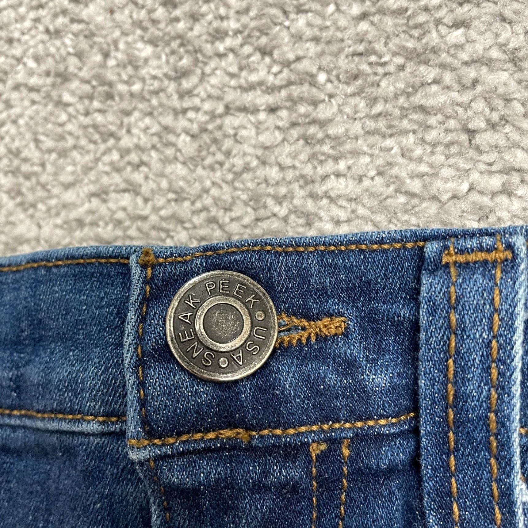 Vintage Sneak Peek Jeans Juniors 11 Distressed Embroidered Denim Blue High Rise 26x27 Boyfriend Regular Women's Vintage No? Size 32" / US 10 / IT 46 - 3 Thumbnail