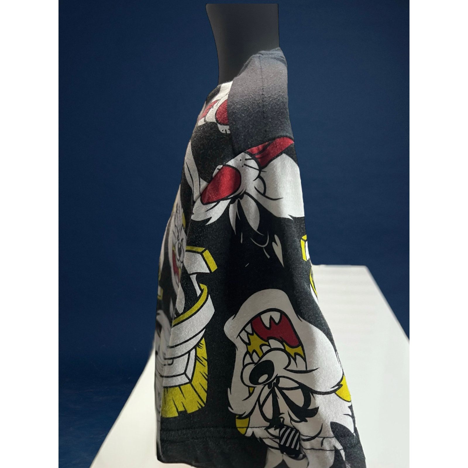 Other Looney Tunes Characters All-Over Print T-Shirt Size Large Size US L / EU 52-54 / 3 - 5 Thumbnail