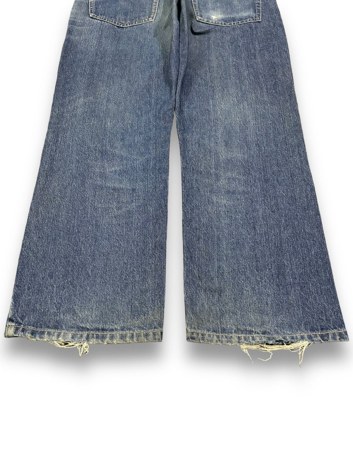 Japanese Brand Vintage Japanese Brand Blue Washed Loose Fit Ripped Jeans Size US 34 / EU 50 - 14 Thumbnail