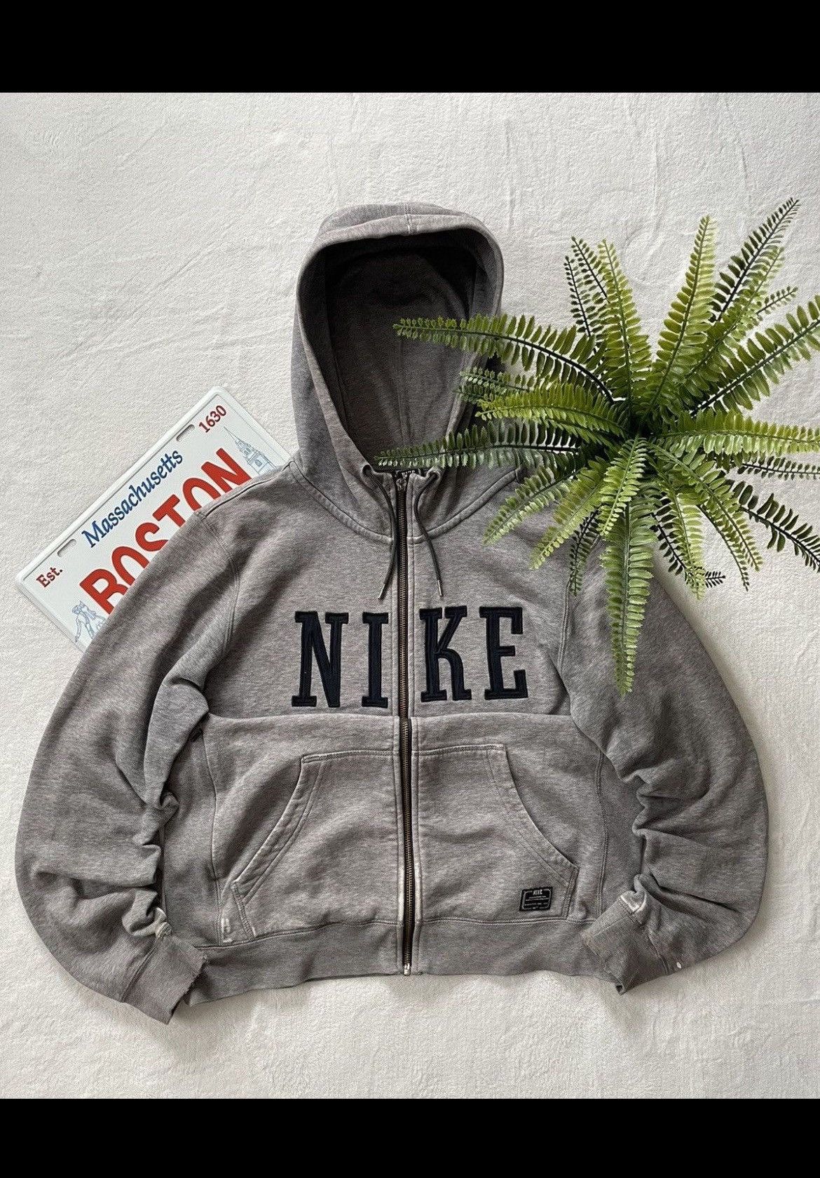 Nike × Vintage VINTAGE NIKE ZIP UP Size US S / EU 44-46 / 1 - 1 Thumbnail