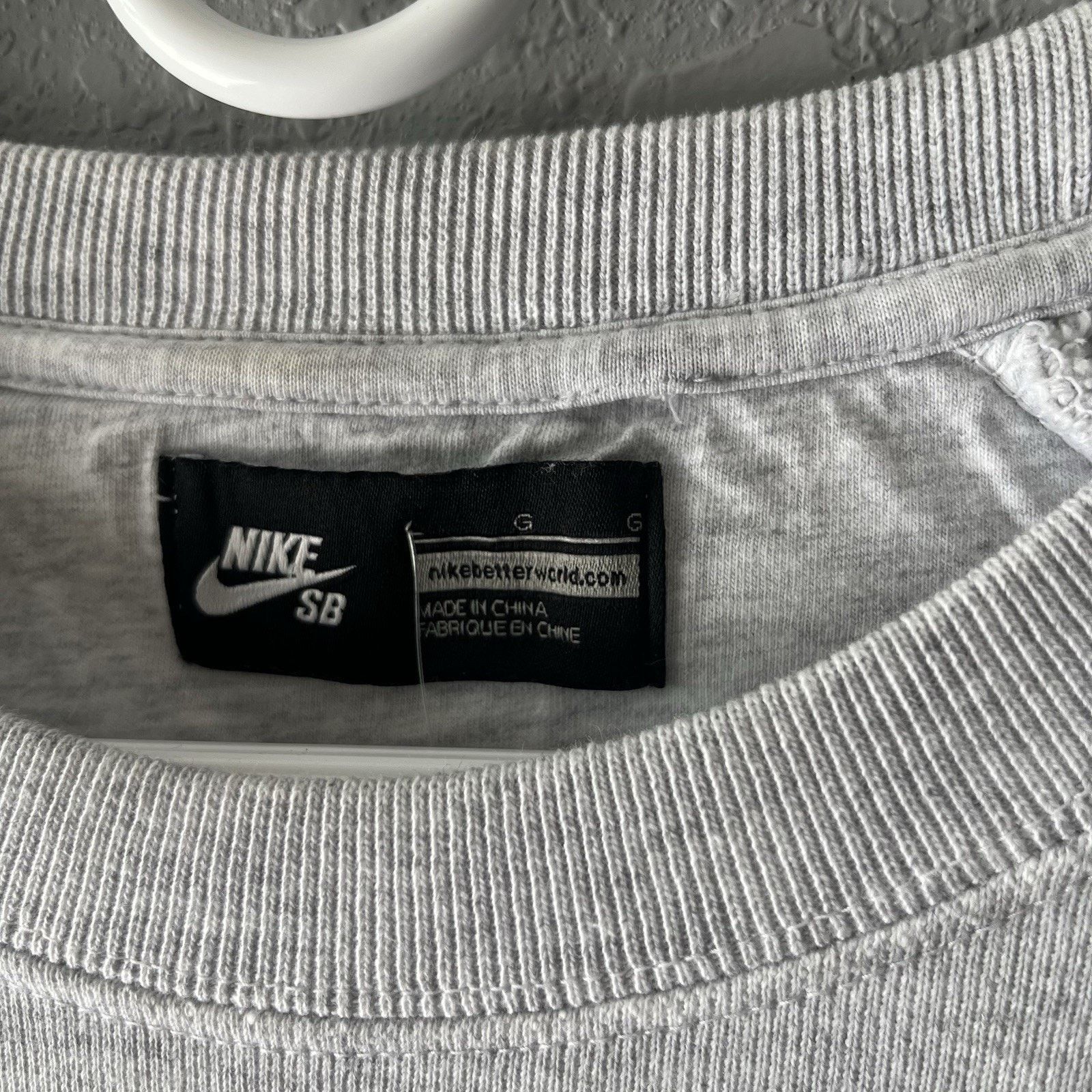 Nike 2000’s Nike SB Grey Crewneck Woman’s Large Comfy Pullover Sw Size L / US 10 / IT 46 - 4 Thumbnail