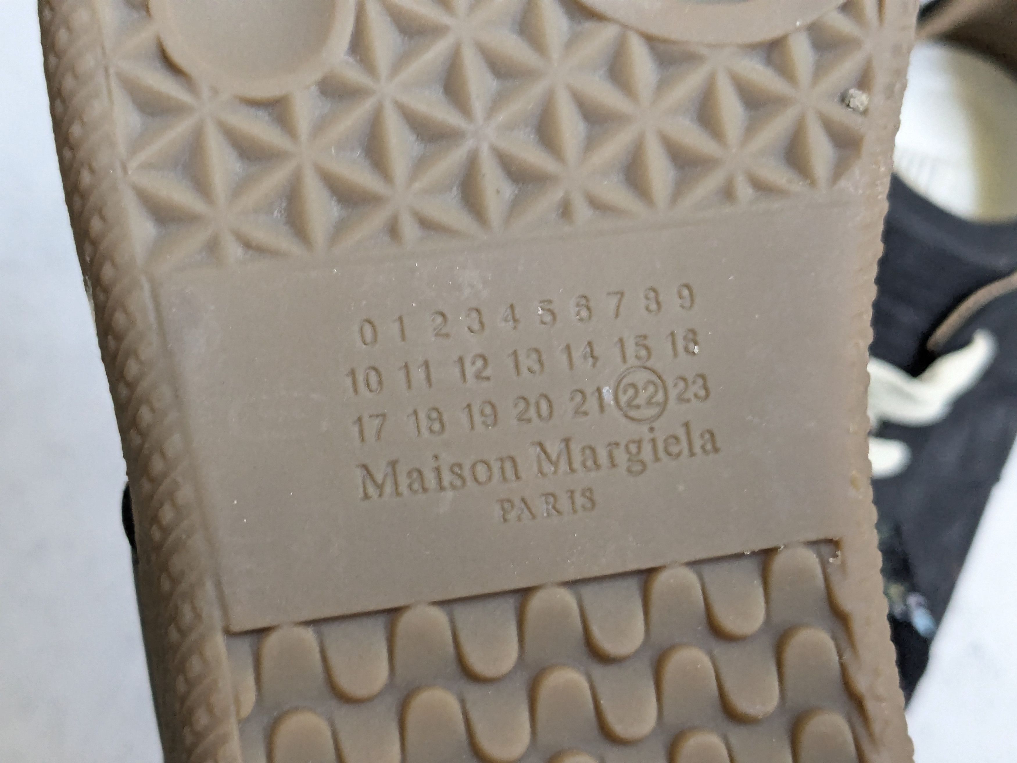 Maison Margiela Maison Margiela Replica GAT Paint Splatter Black 10.5 43.5 Size US 10.5 / EU 43-44 - 16 Thumbnail