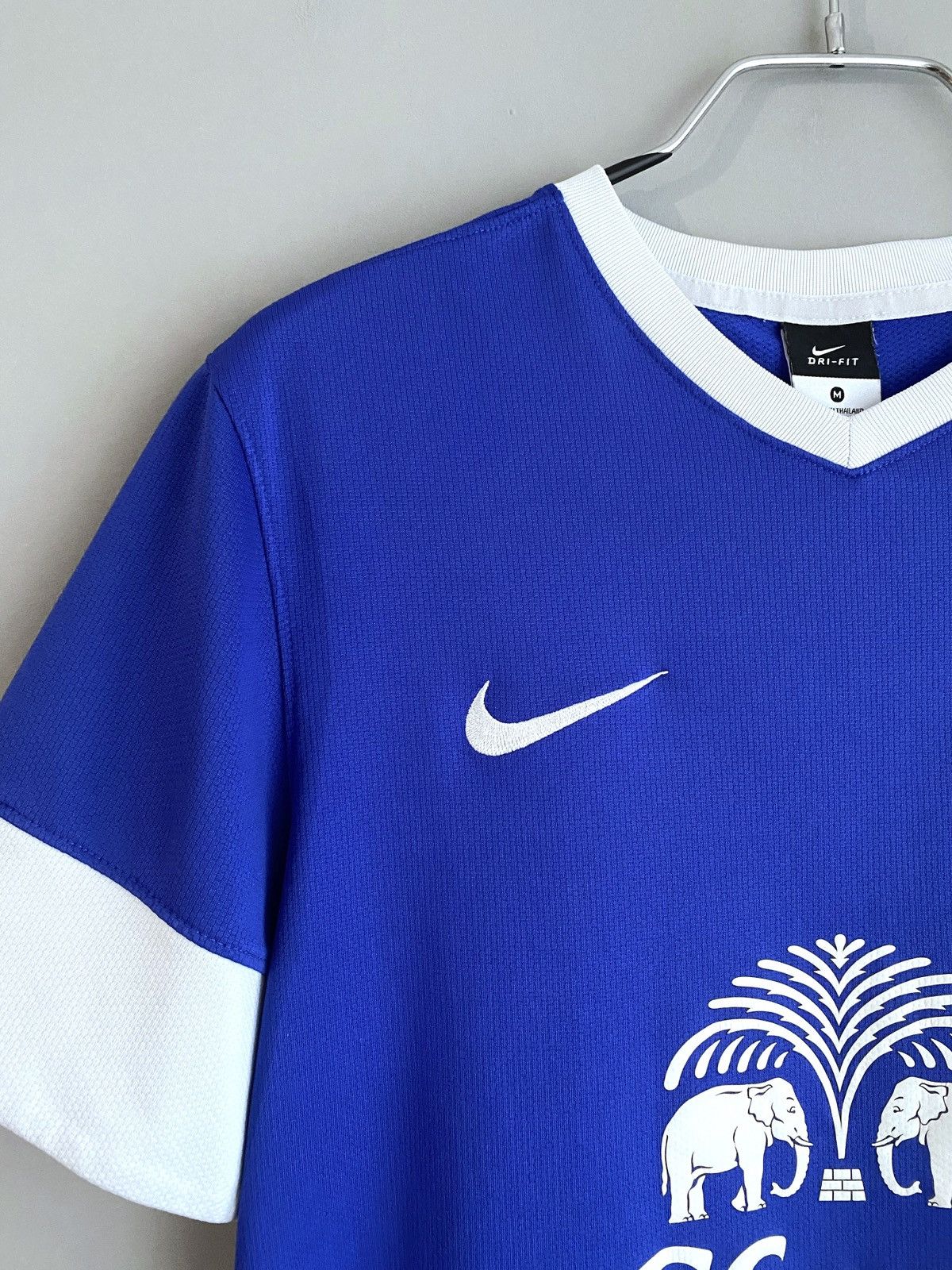 Nike Nike FC Everton 2012/2013 Home Soccer Jersey, M 510520-471 Size US M / EU 48-50 / 2 - 6 Thumbnail