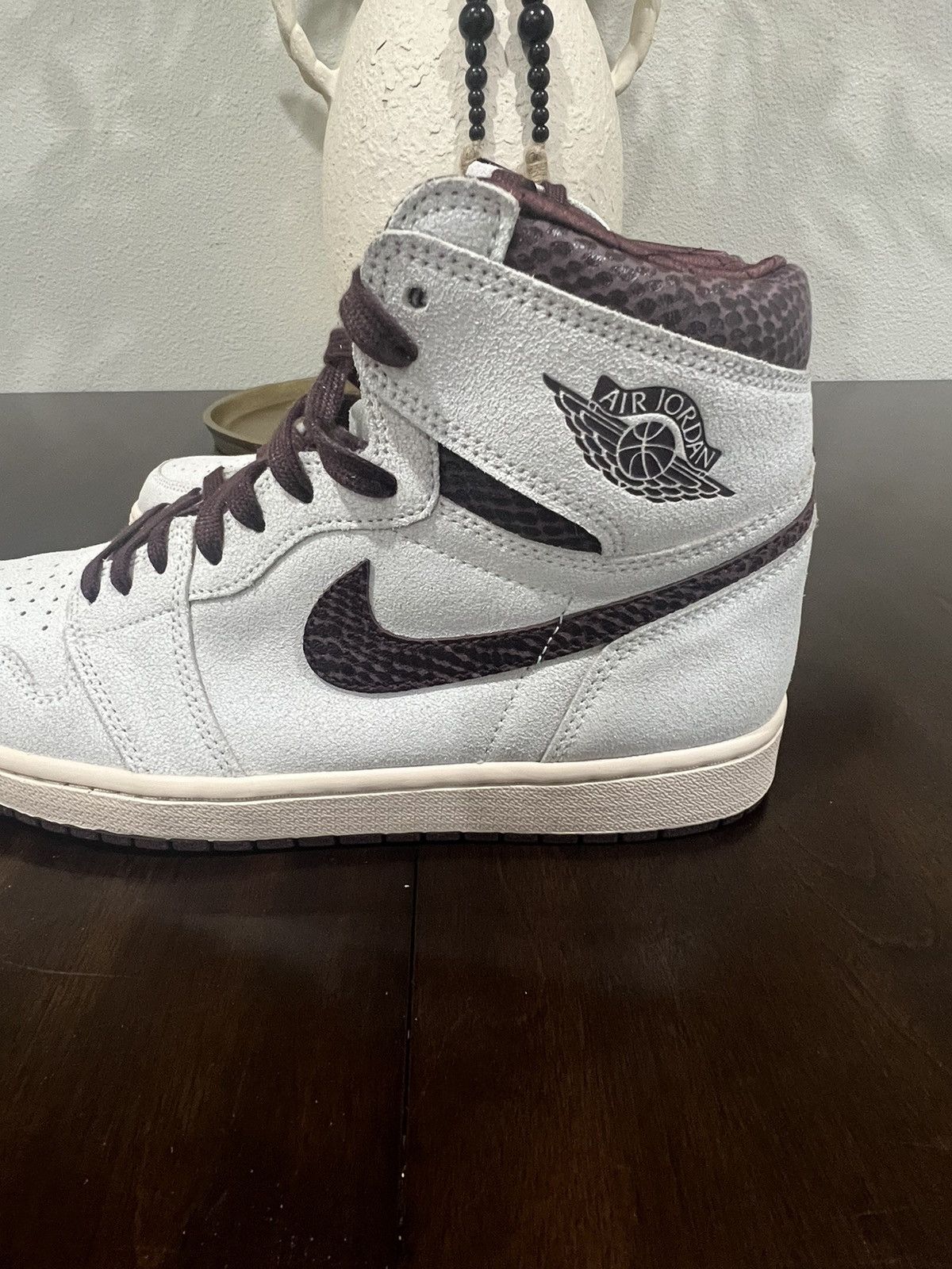 A Ma Maniere × Jordan Brand × Nike Air Jordan 1 Retro High OG A Ma Maniére Size US 12 / EU 45 - 14 Thumbnail