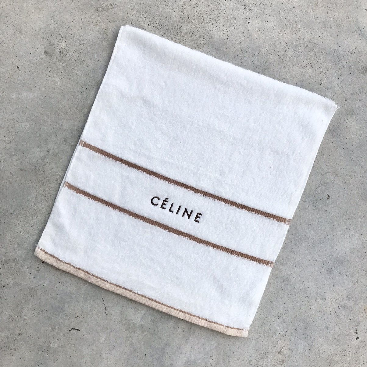 Celine Céline Hand Towel White / Brown Size ONE SIZE - 1 Thumbnail