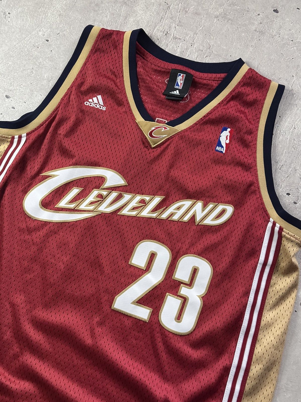 Adidas × NBA LeBron James Cleveland Cavaliers Adidas Jersey Size US L / EU 52-54 / 3 - 3 Thumbnail