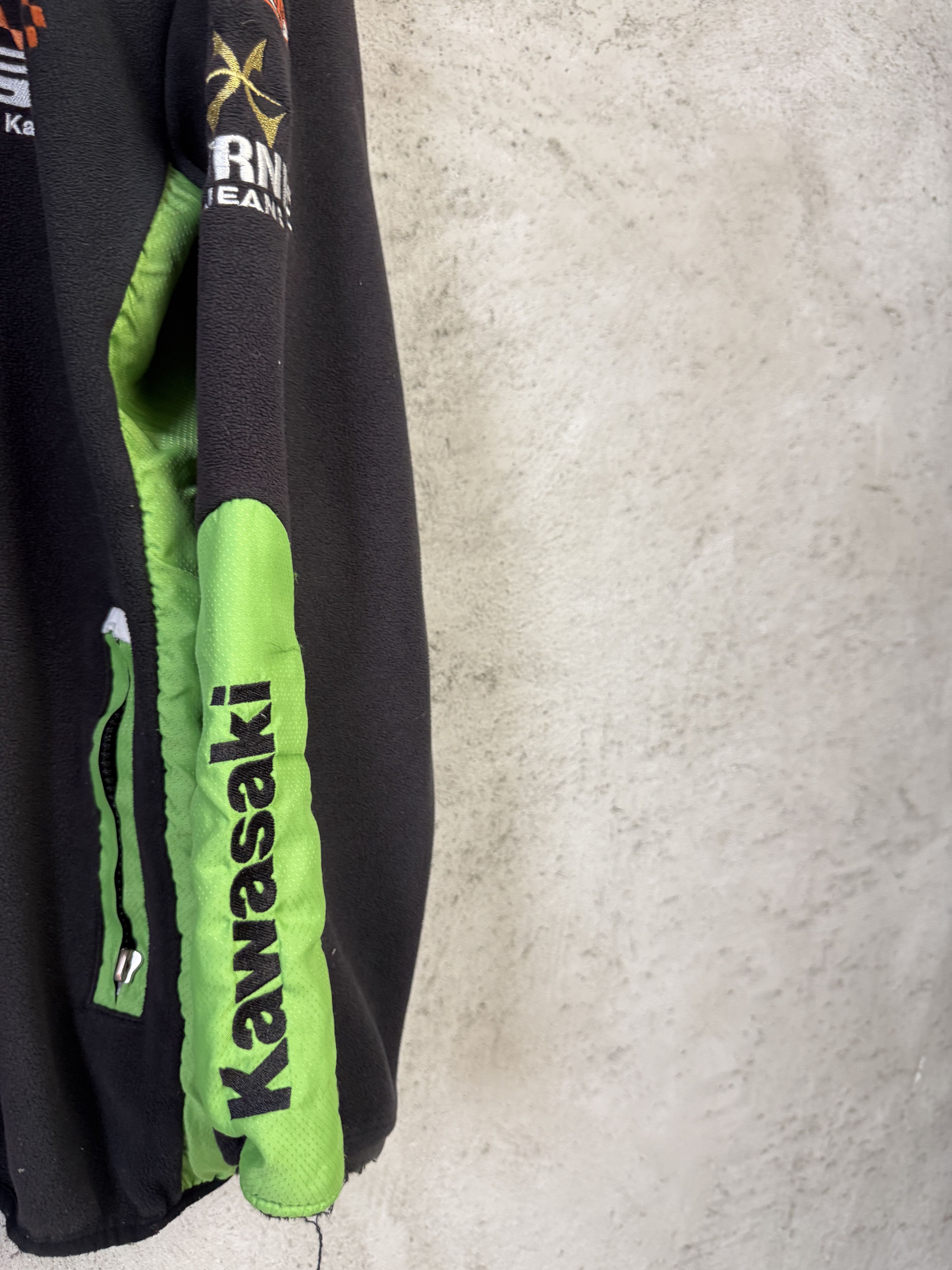 Formula 1 Vintage Kawassaki zip-up sweatshirt racing Size US M / EU 48-50 / 2 - 2 Thumbnail