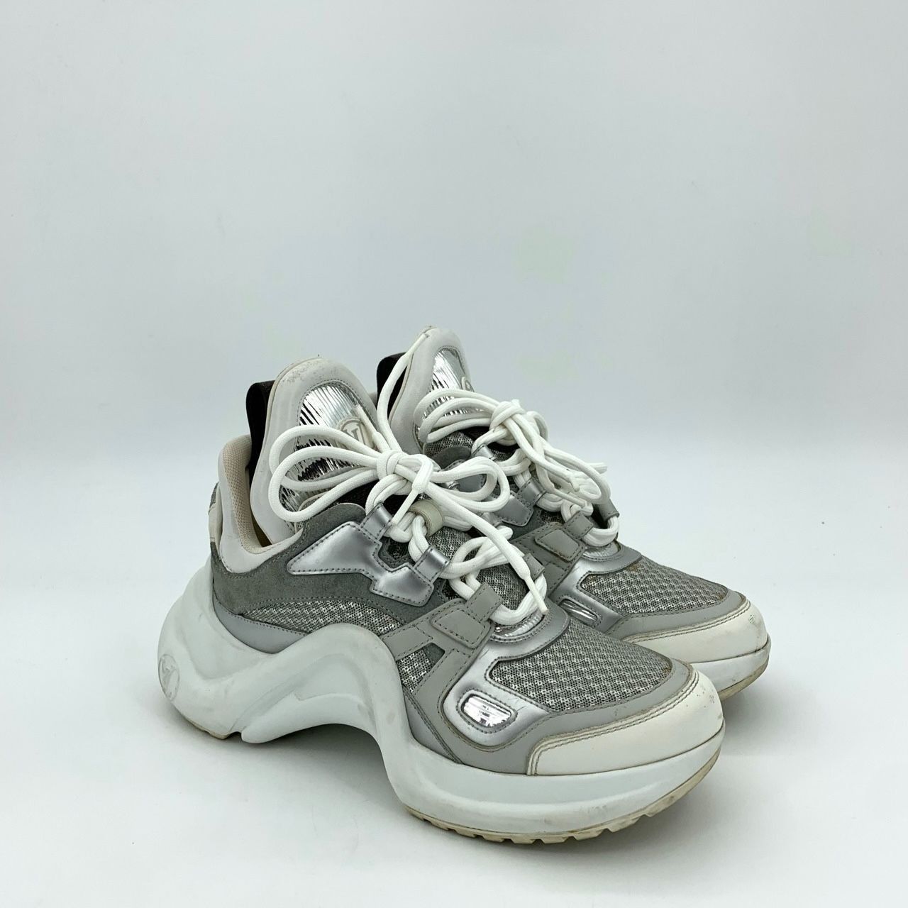 Louis Vuitton Louis Vuitton Archlight Sneakers Womens Silver & White Mesh Size US 6 / IT 36 - 2 Thumbnail