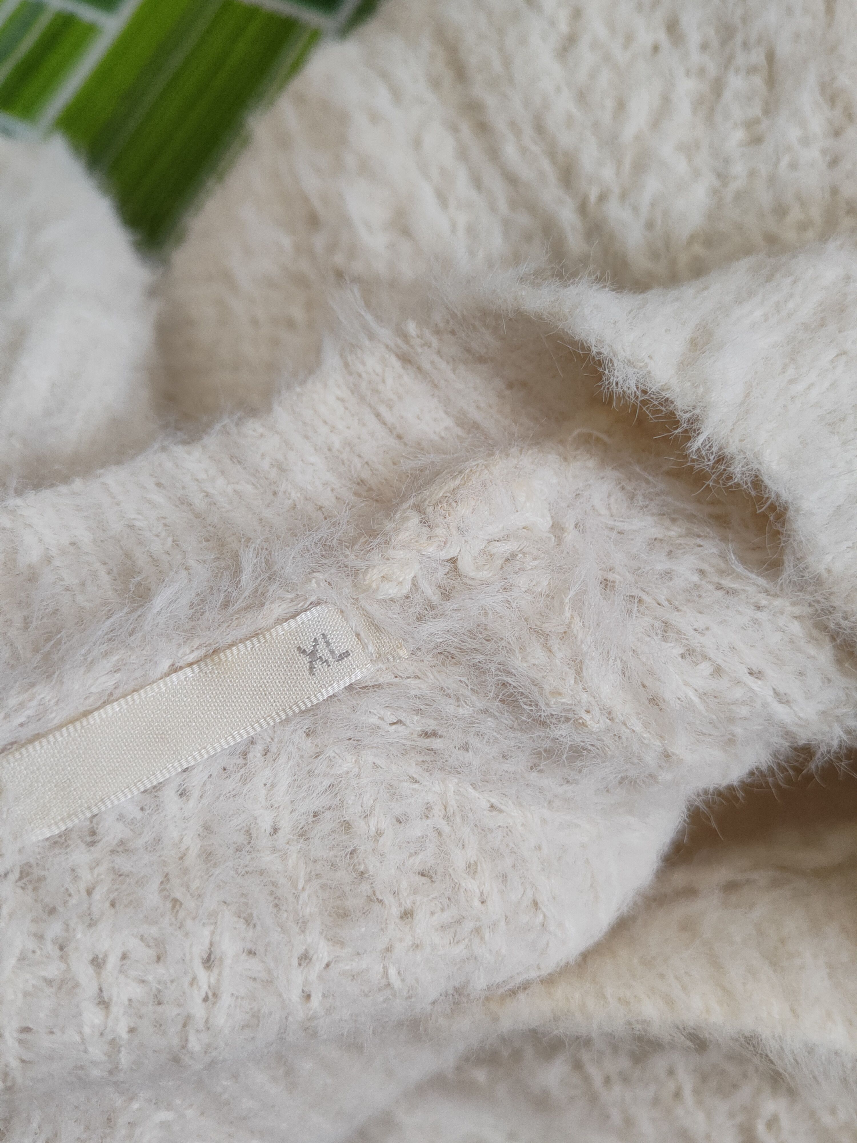 GU GU Ivory Shag Shaggy Fur Mohair Knitwear #S2003 Size L / US 10 / IT 46 - 11 Thumbnail