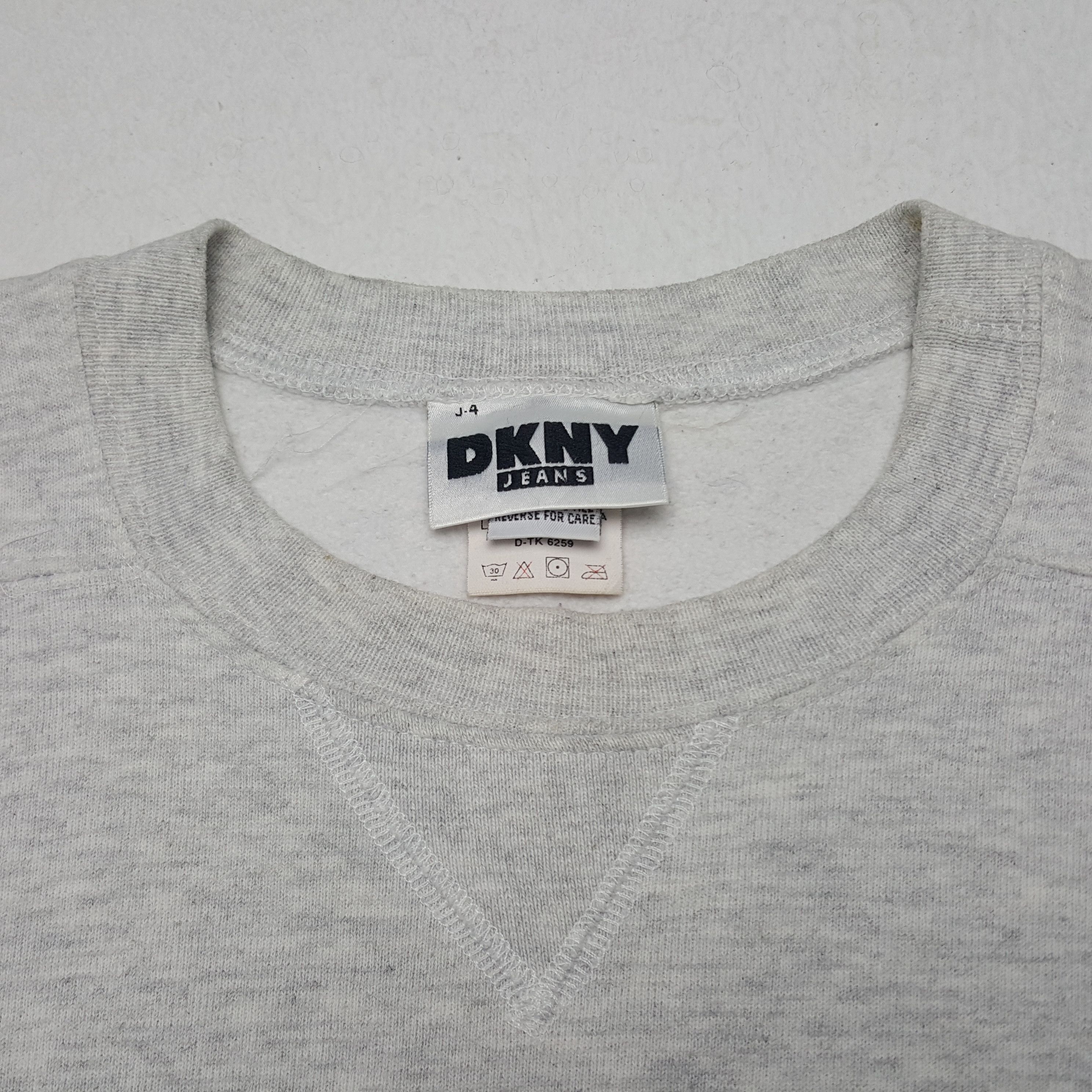 DKNY × Vintage Vintage DKNY Jeans American Style Sweatshirt Size US L / EU 52-54 / 3 - 4 Thumbnail