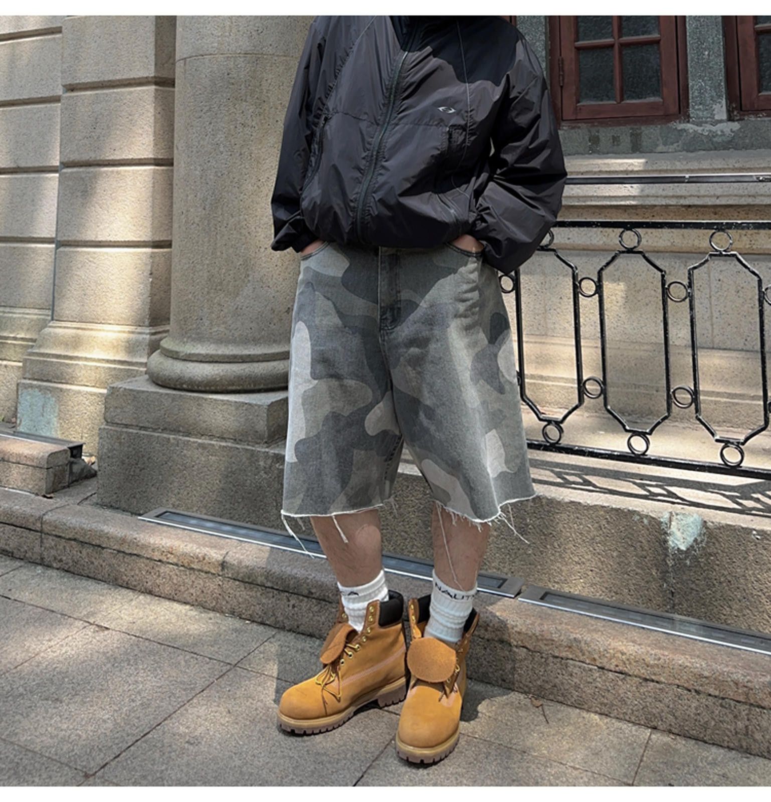 Jean × Vintage Men's Camouflage Denim Shorts - Street Style Fashion Size US 32 / EU 48 - 6 Thumbnail