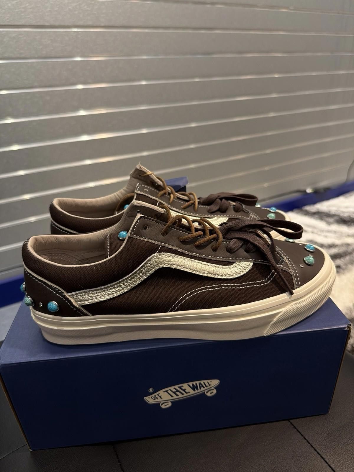 Vans Size 9 - Vans LX Old Skool 36 Gemstone Mushroom Mocha Size US 9 / EU 42 - 3 Thumbnail