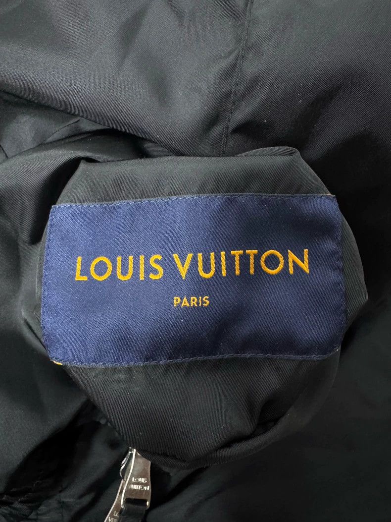 Louis Vuitton Louis Vuitton Dark full print reversible assault jacket Size US M / EU 48-50 / 2 - 6 Thumbnail