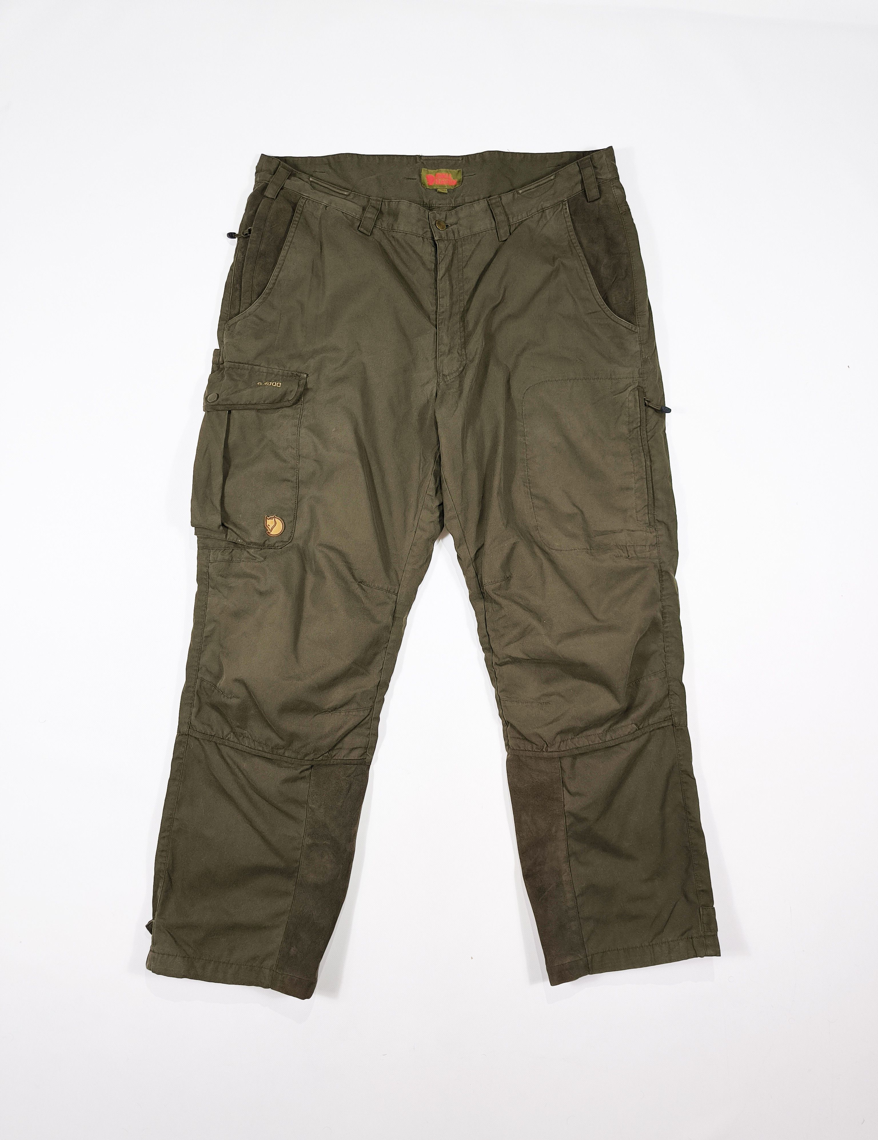 image of Vintage Fjallraven G-1000 Insulated Cargo Pants Size W40 L32 in Brown, Men's
