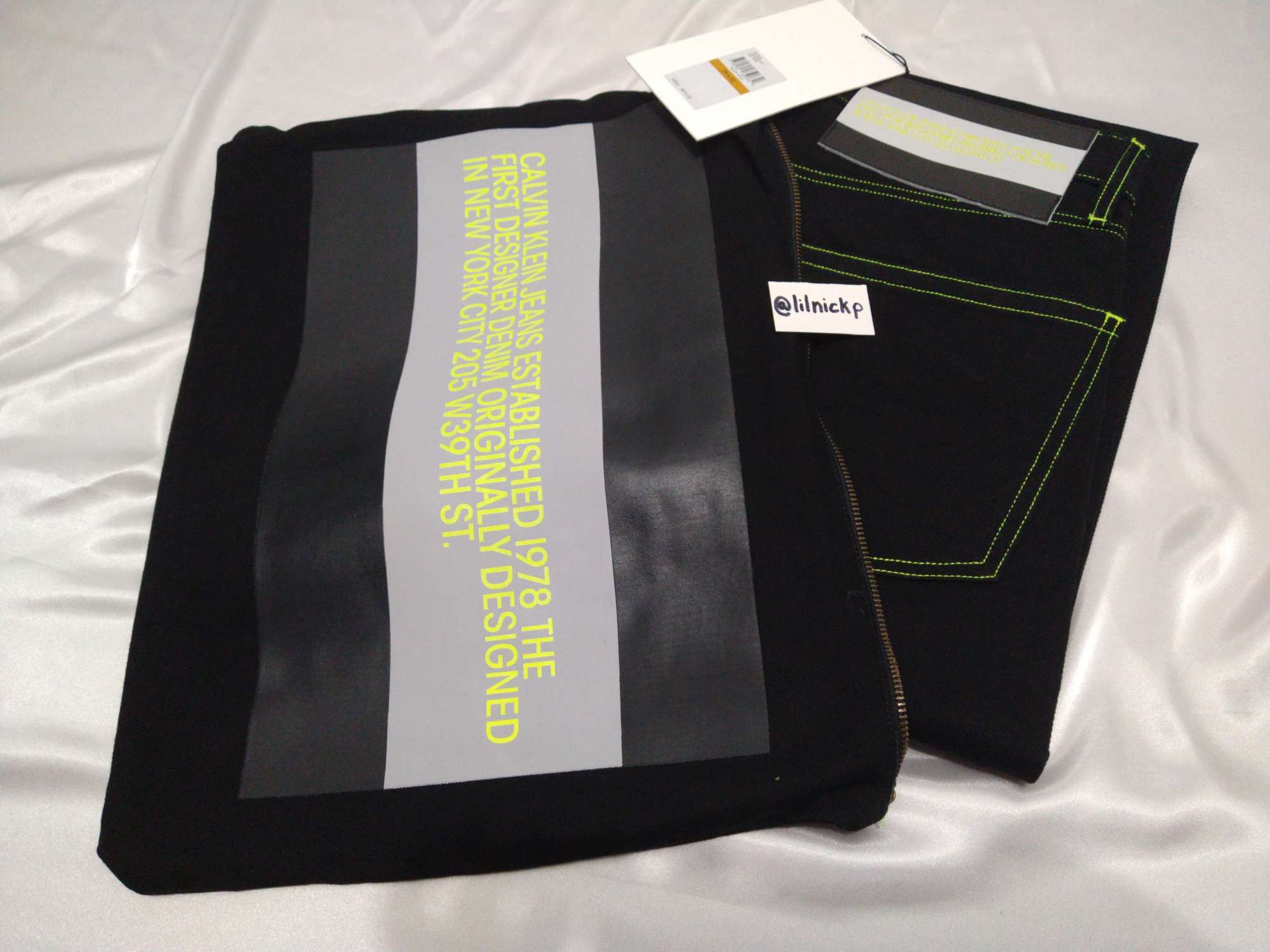 Calvin Klein 205W39NYC EST. 1978 Baggy Black Hole Jeans Size US 29 - 11 Thumbnail