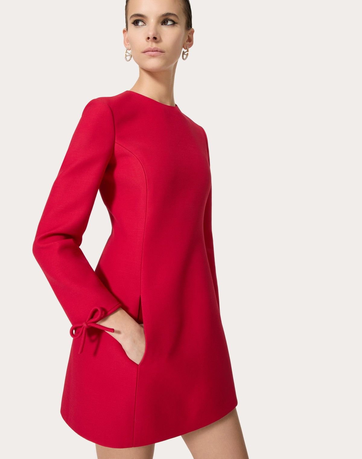 Valentino o1s1wg110525 Crepe Couture Short Dress in Red Size M / US 6-8 / IT 42-44 - 6 Thumbnail