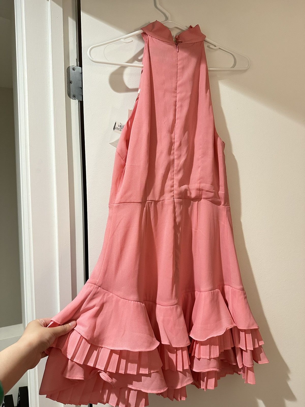 Other CMEO Pink ruffle halter neck mini dress size S Size S / US 4 / IT 40 - 8 Thumbnail