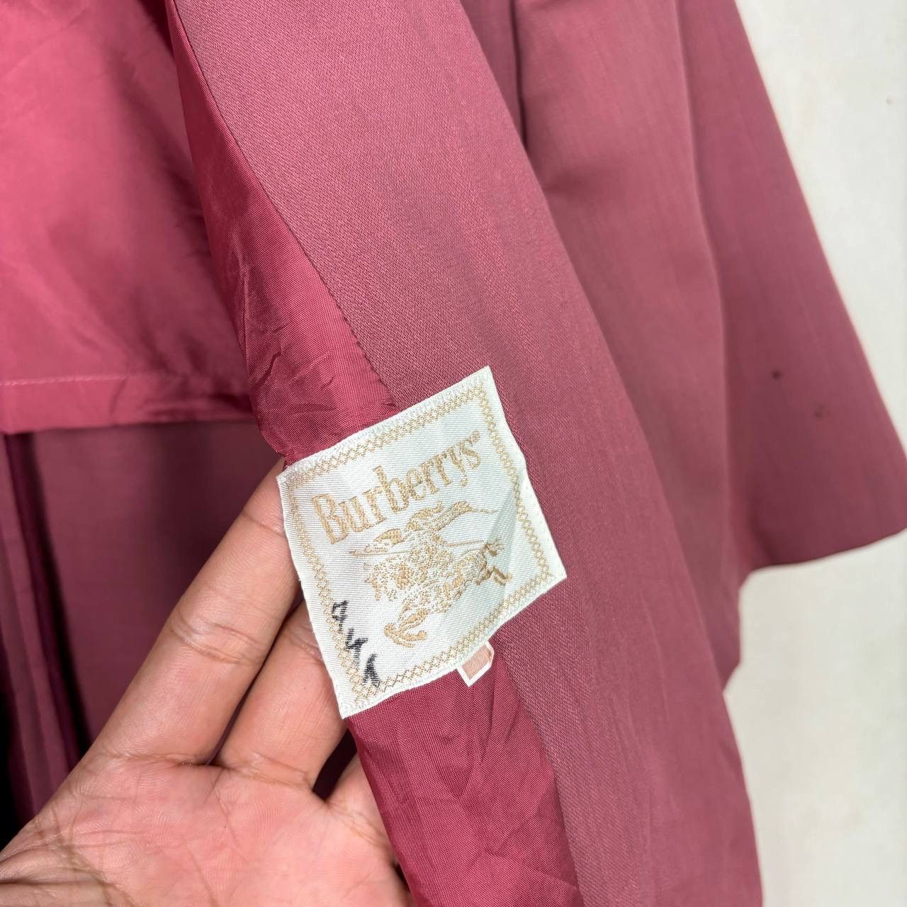 Burberry Vintage Burberrys Pink Short Sleeve Double Breasted Blazer L Size L / US 10 / IT 46 - 4 Thumbnail