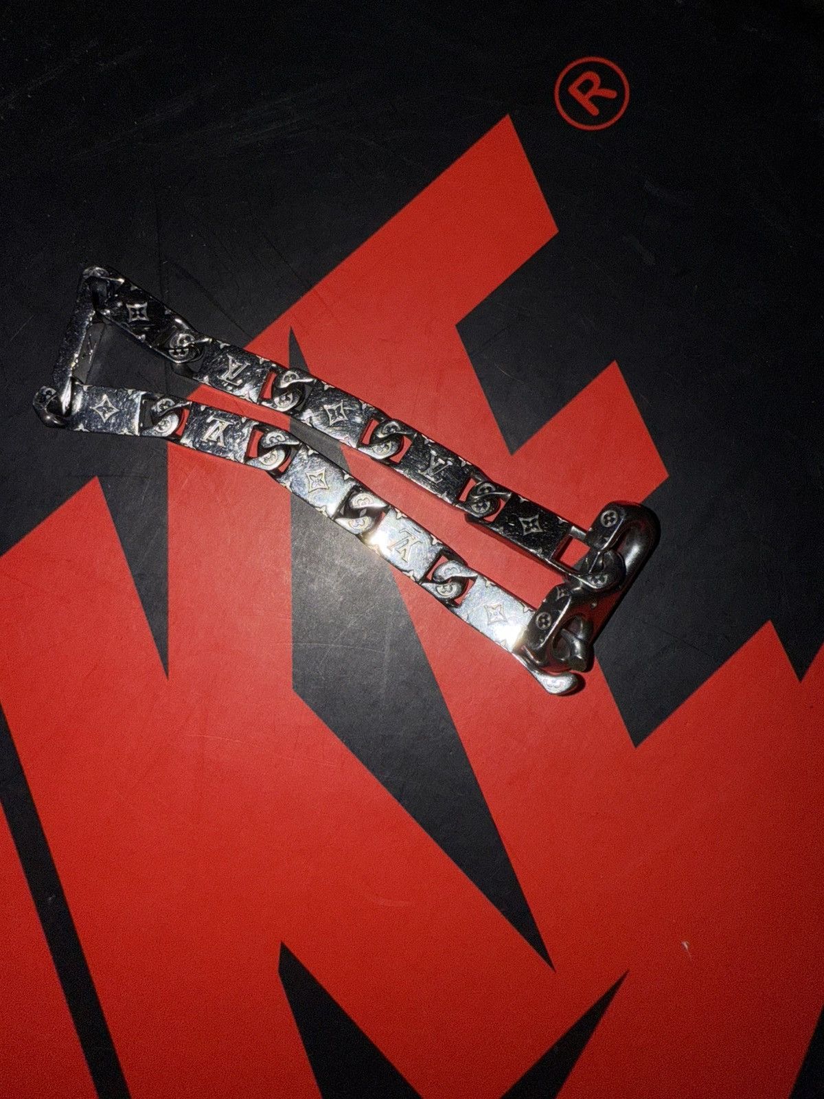 Louis Vuitton Louis Vuitton bracelet Size ONE SIZE - 8 Thumbnail