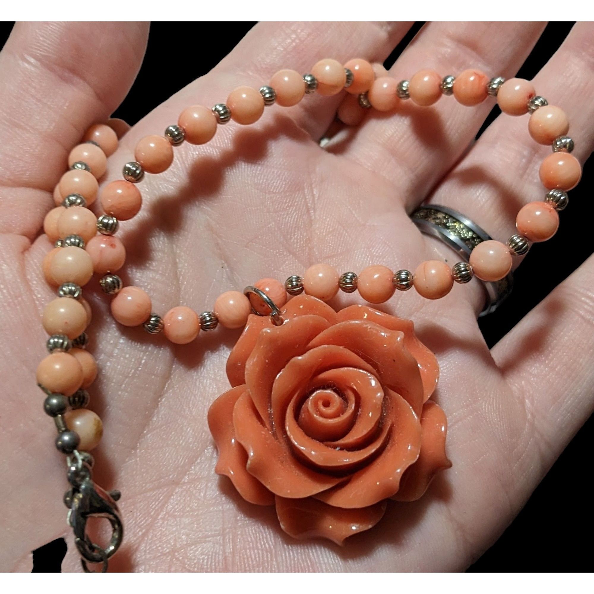 Other Retro Cottagecore Pink Beaded Floral Pendant Necklace Size ONE SIZE - 4 Thumbnail