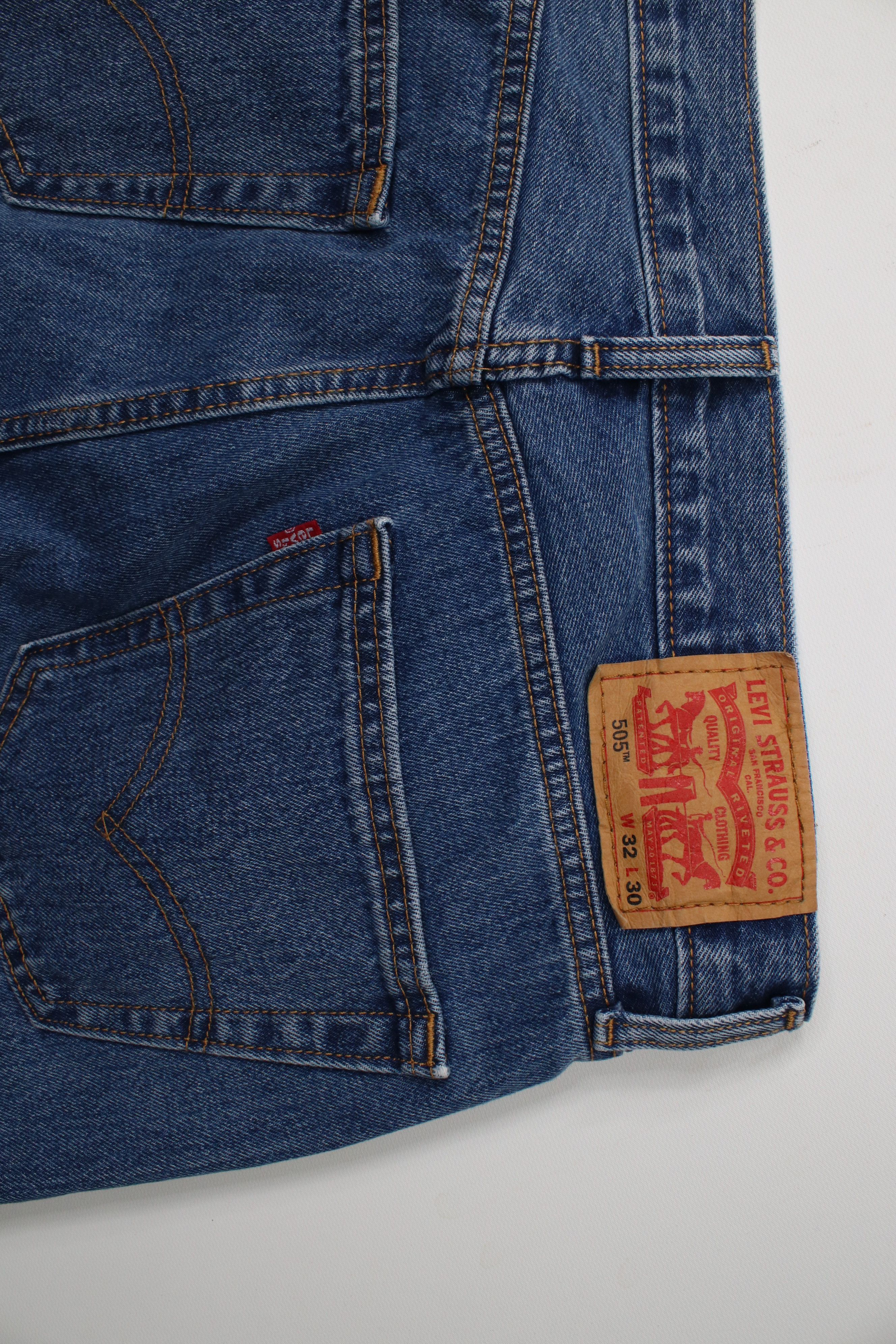 Levi's × Vintage Vintage Y2K Levis 505 Regular Fit Denim Jeans Blue Cotton Size US 32 / EU 48 - 14 Thumbnail