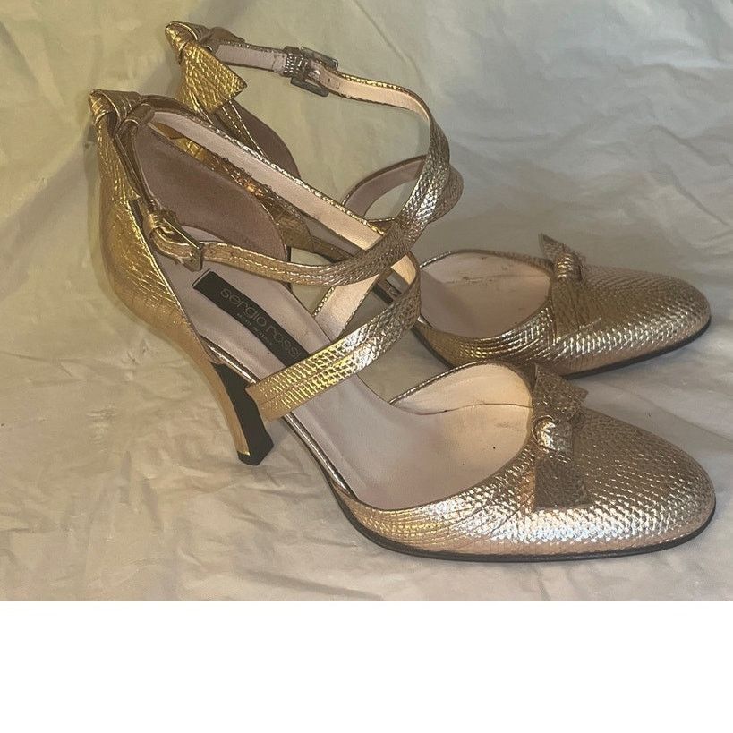 Sergio Rossi Sergio Rossi Rose Gold Pumps Womens Size 35 US: 5 Round Toe Size US 5 / IT 35 - 2 Thumbnail