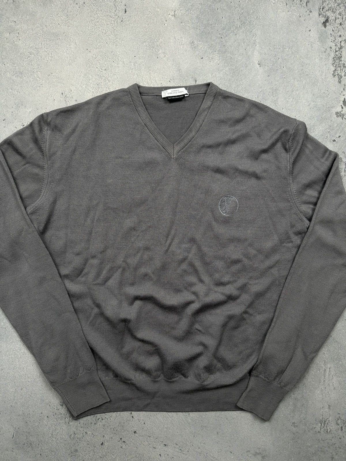 Versace Versace Collection Grey V-Neck Sweater 100% Wool Tunisia y2k Size US L / EU 52-54 / 3 - 6 Thumbnail
