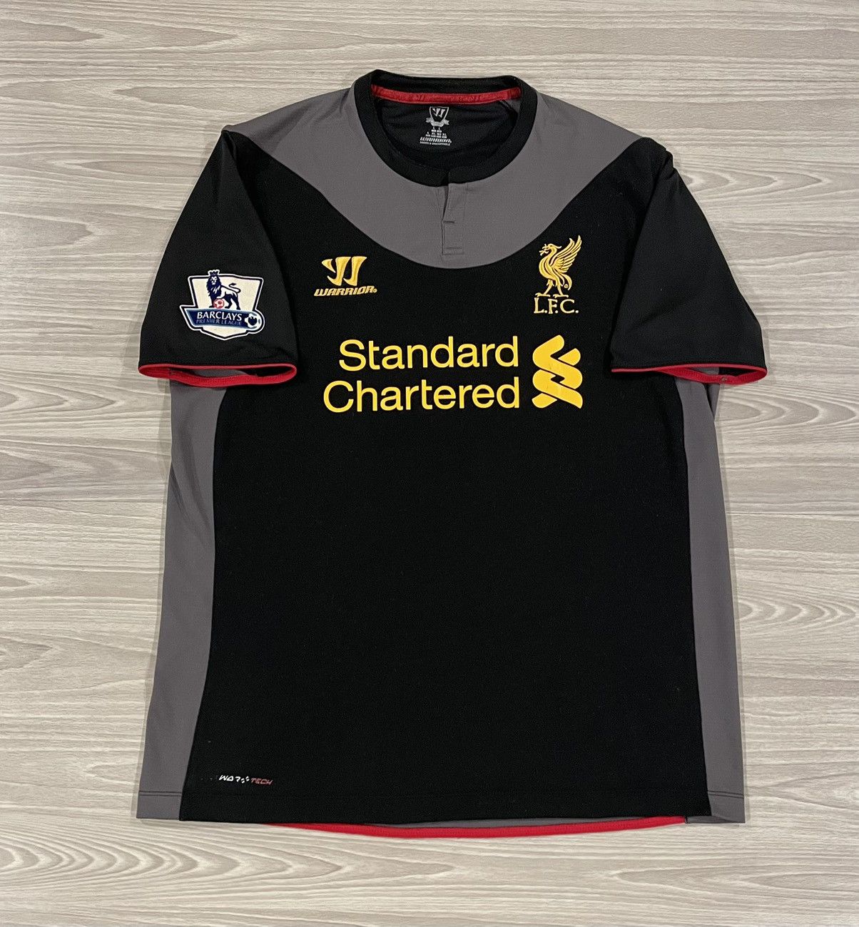 Warrior Warrior 2012/13 FC Liverpool Gerrard #8 Jersey Men’s Large Size US L / EU 52-54 / 3 - 5 Thumbnail