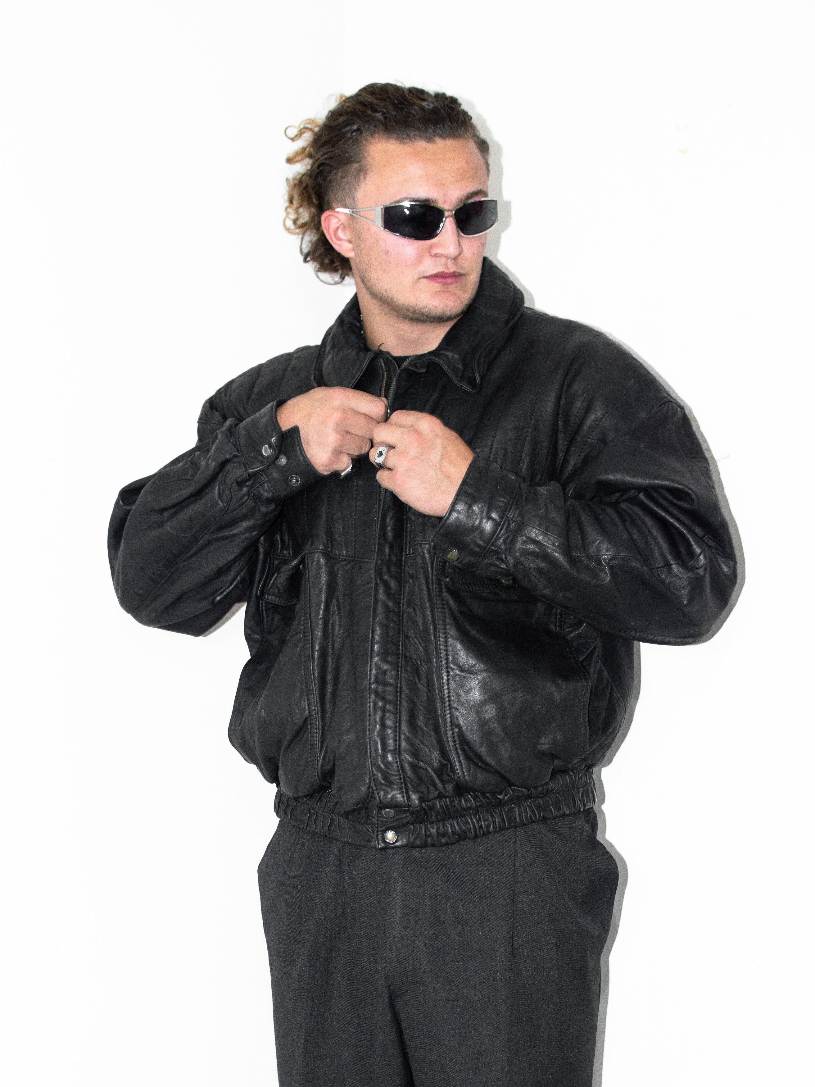Designer × Vintage Vintage 90s Black Real Leather Oversize Boxy Bomber Jacket Size US XL / EU 56 / 4 - 3 Thumbnail
