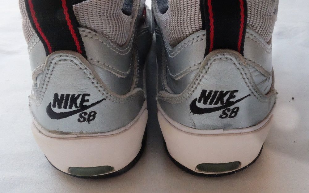 Nike SB Nike SB Air Max Ishod 2 Silver Bullet Size US 9 / EU 42 - 5 Thumbnail