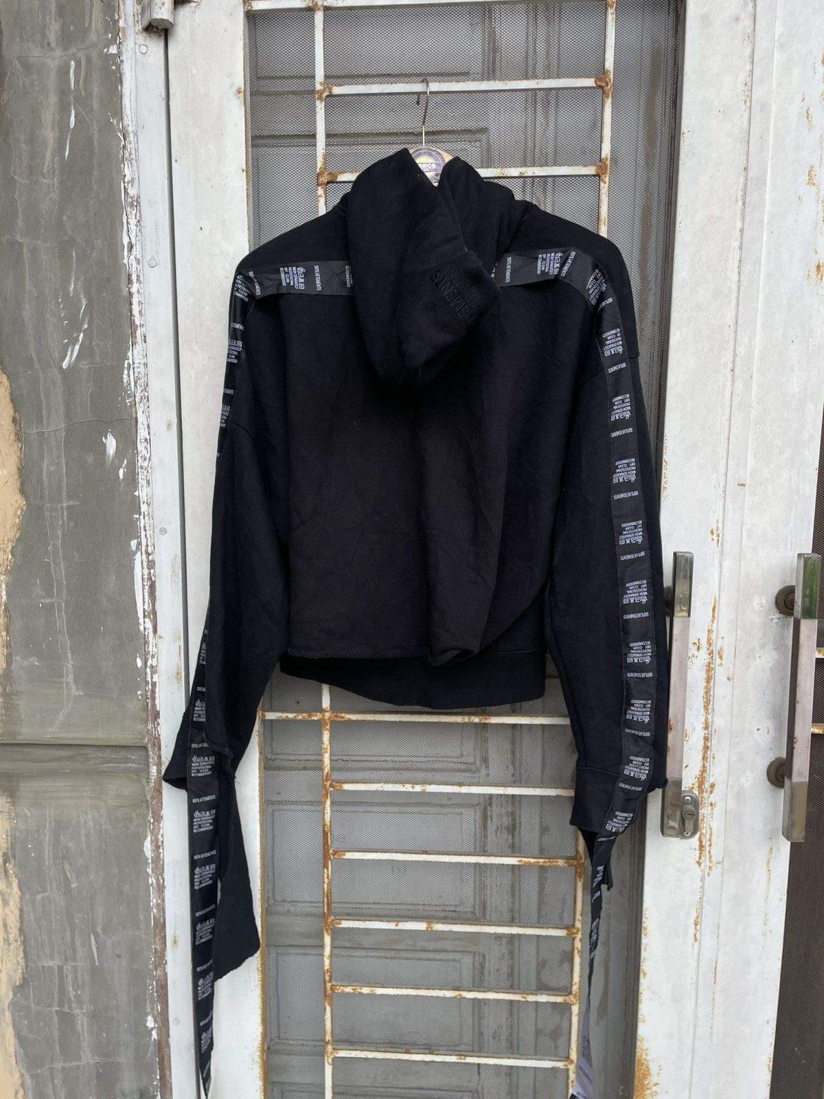vetements hooded sweatshirt with ribbons