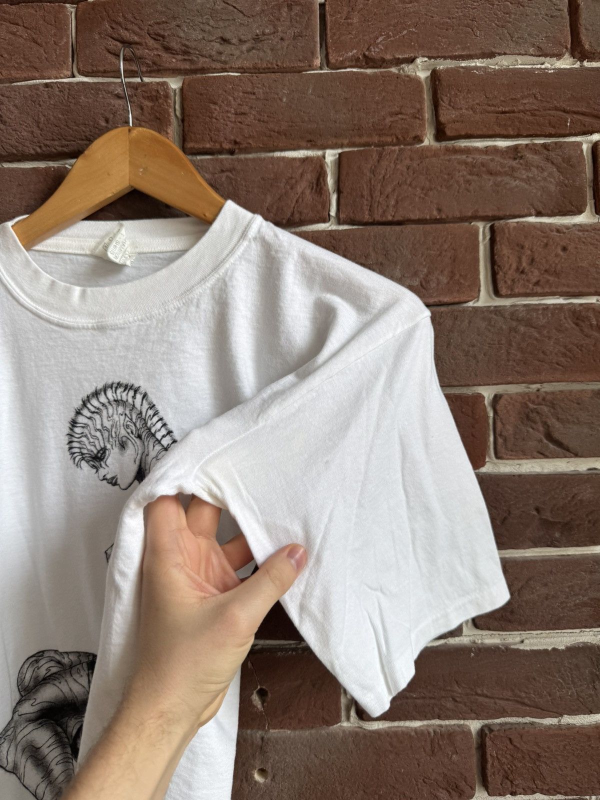 Band Tees Rare Vintage Olivia Berardinis Zebra Pin Up Sexy Art Tee 90s Size US L / EU 52-54 / 3 - 4 Thumbnail