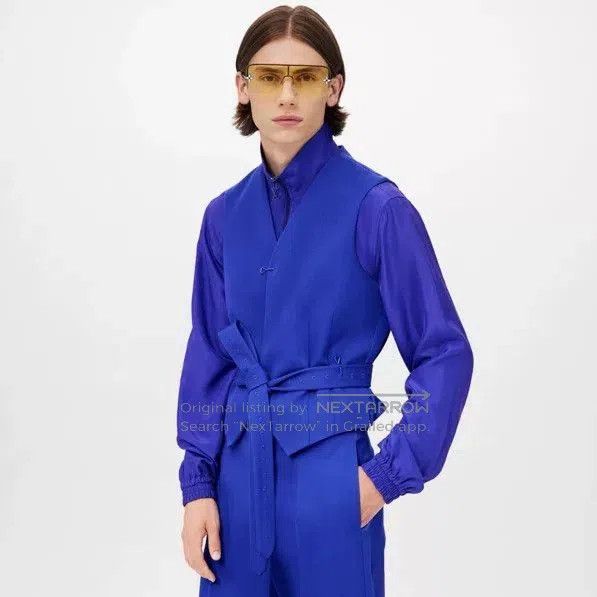 Louis Vuitton Louis Vuitton Runway Blue Vest. Size US M / EU 48-50 / 2 - 7 Thumbnail
