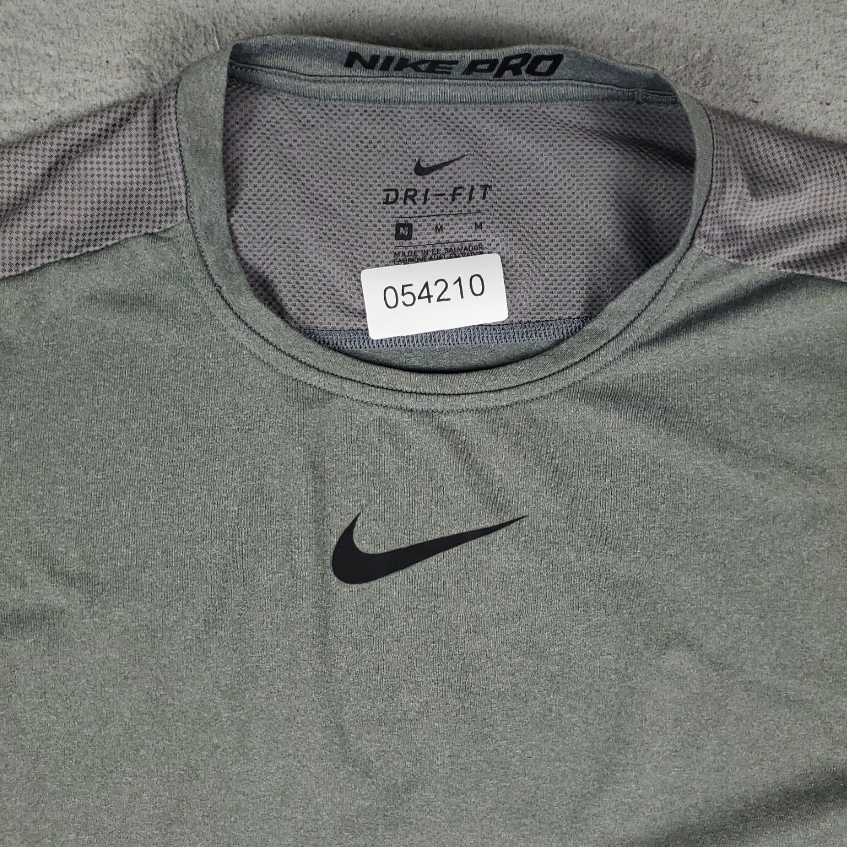 Nike Nike T Shirt Mens Size Medium Gray Pro Swoosh Muscle Gym Work Out Size US M / EU 48-50 / 2 - 2 Thumbnail