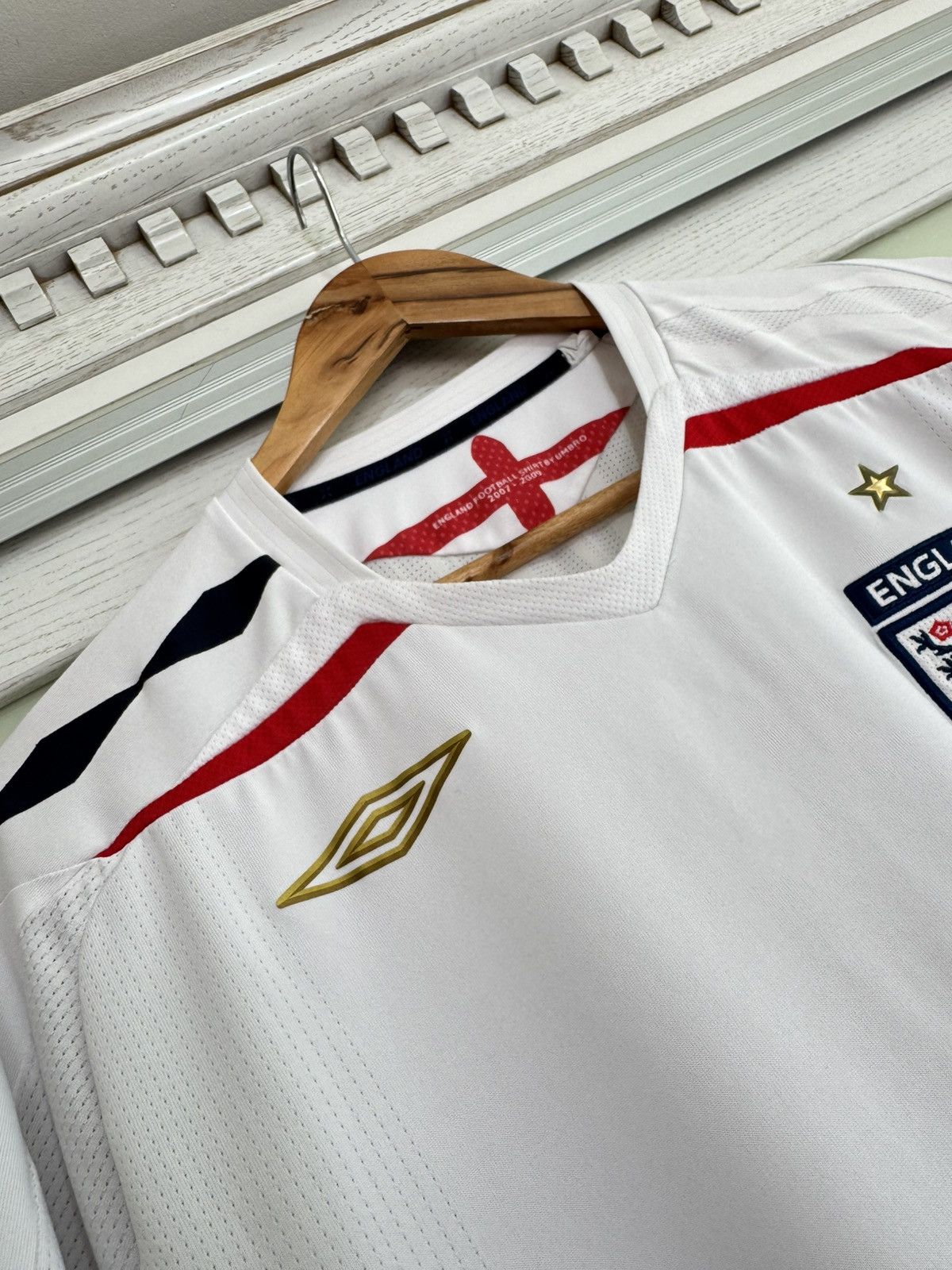 Umbro × Vintage England 2008-2009 Home Soccer Jersey Football Kit Shirt Size US XL / EU 56 / 4 - 6 Thumbnail