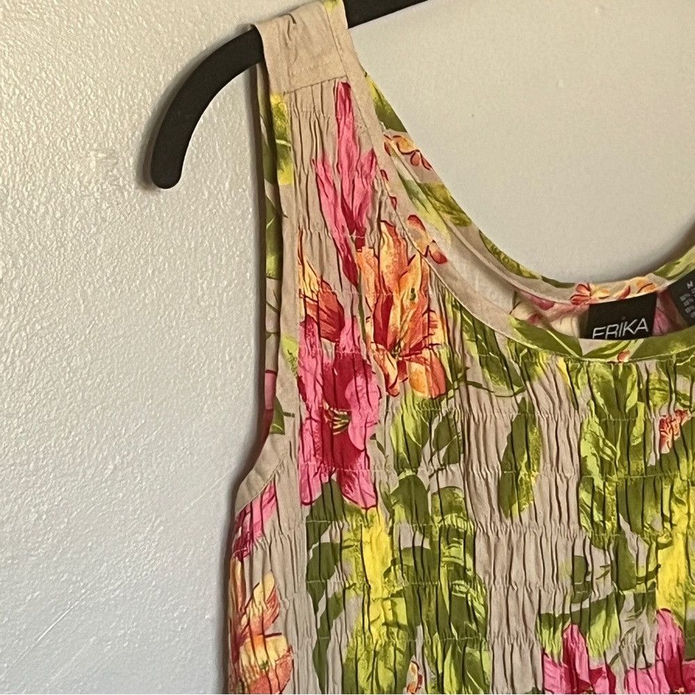 Designer Erika Women’s Vintage Floral Sleeveless Tank Top Medium Size M / US 6-8 / IT 42-44 - 1 Thumbnail