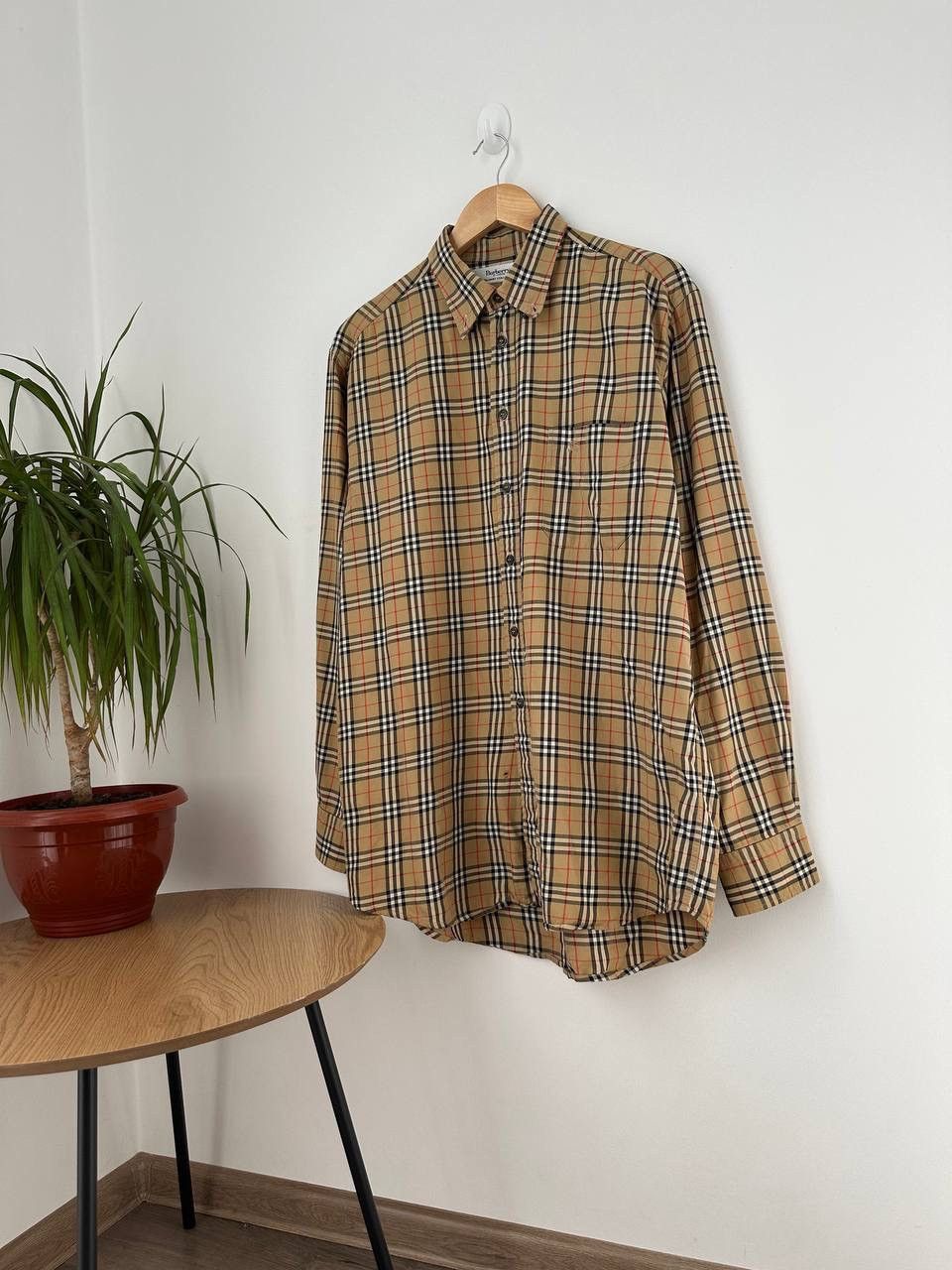 Burberry × Vintage Vintage Barberry’s Full Nova Check Distressed Shirt Size US L / EU 52-54 / 3 - 2 Thumbnail