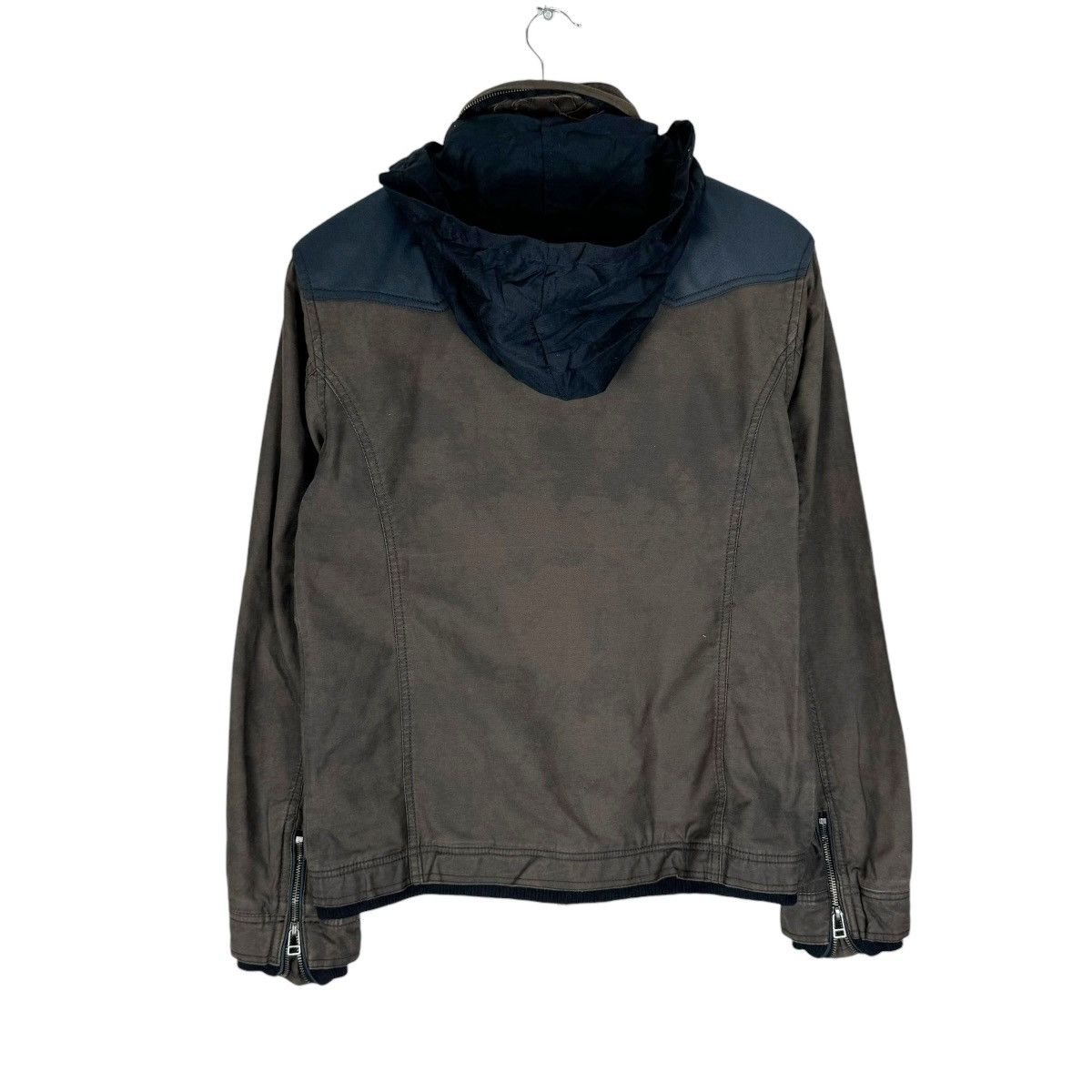 If Six Was Nine × In The Attic × Le Grande Bleu (L.G.B.) ⚡️IN THE ATTIC HOODIE BIKERS JACKET Size L / US 10 / IT 46 - 7 Thumbnail