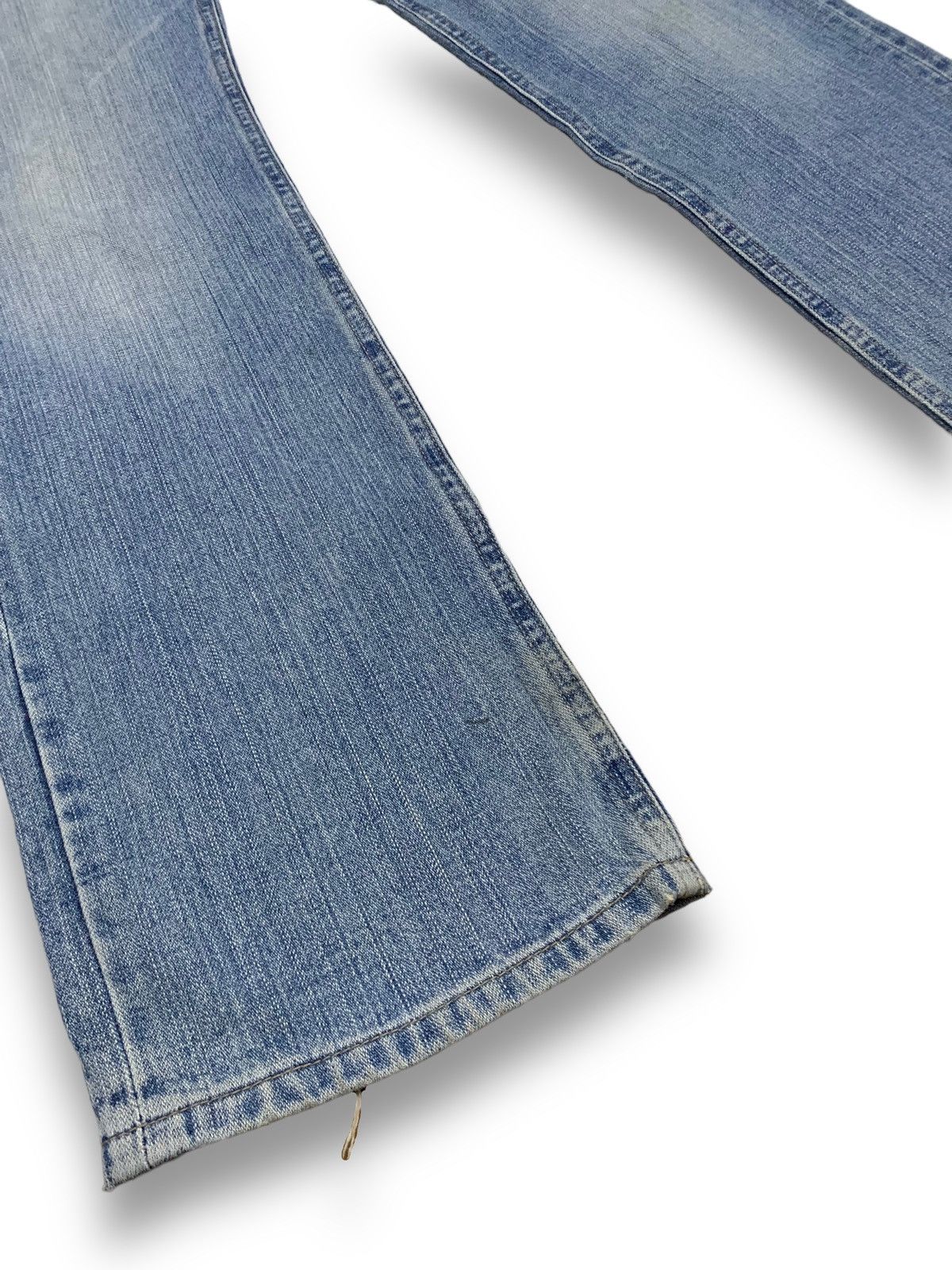 Uniqlo Vintage Y2K Uniqlo Blue Washed Loose Fit Distressed Jeans Size US 30 / EU 46 - 9 Thumbnail